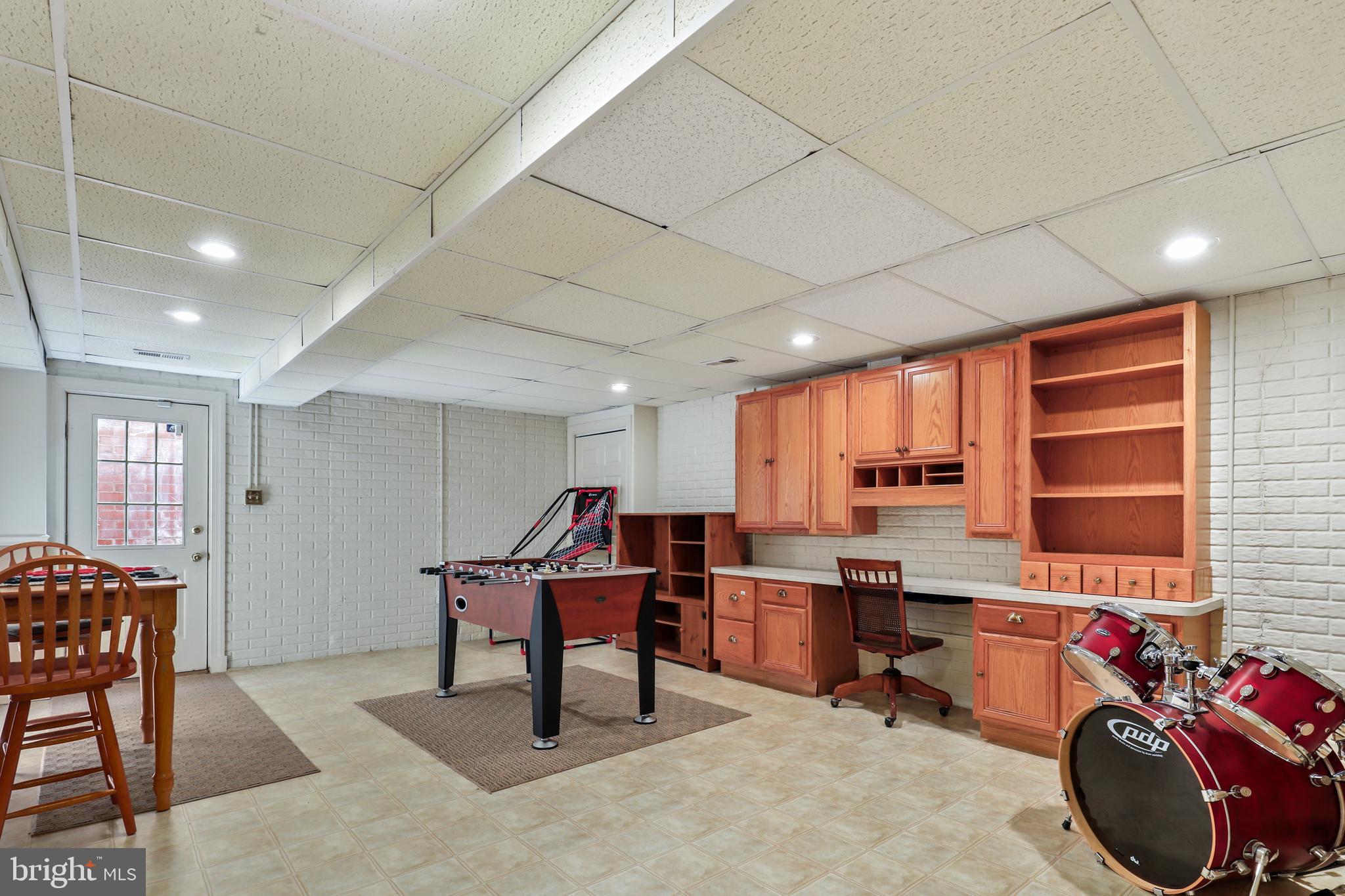 MEADOW BRANCH - Residential