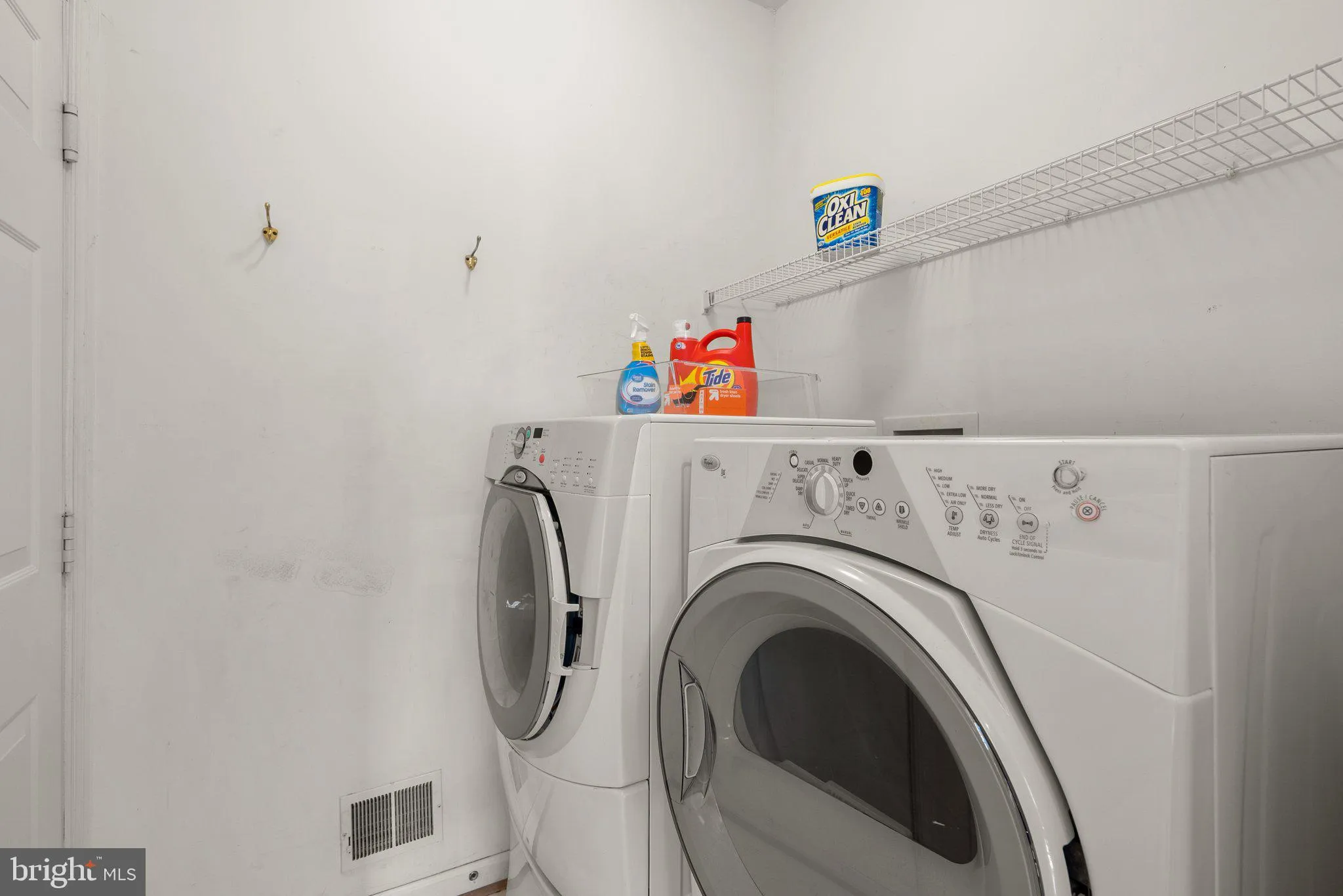 Waldorf, Maryland 20603, United States, 4 Bedrooms Bedrooms, ,3 BathroomsBathrooms,Residential,Active,96264