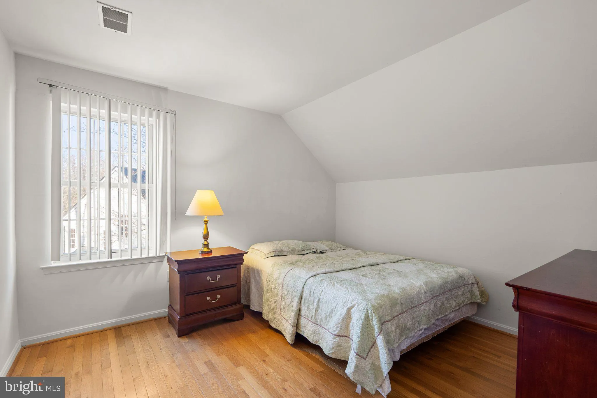 Waldorf, Maryland 20603, United States, 4 Bedrooms Bedrooms, ,3 BathroomsBathrooms,Residential,Active,96264