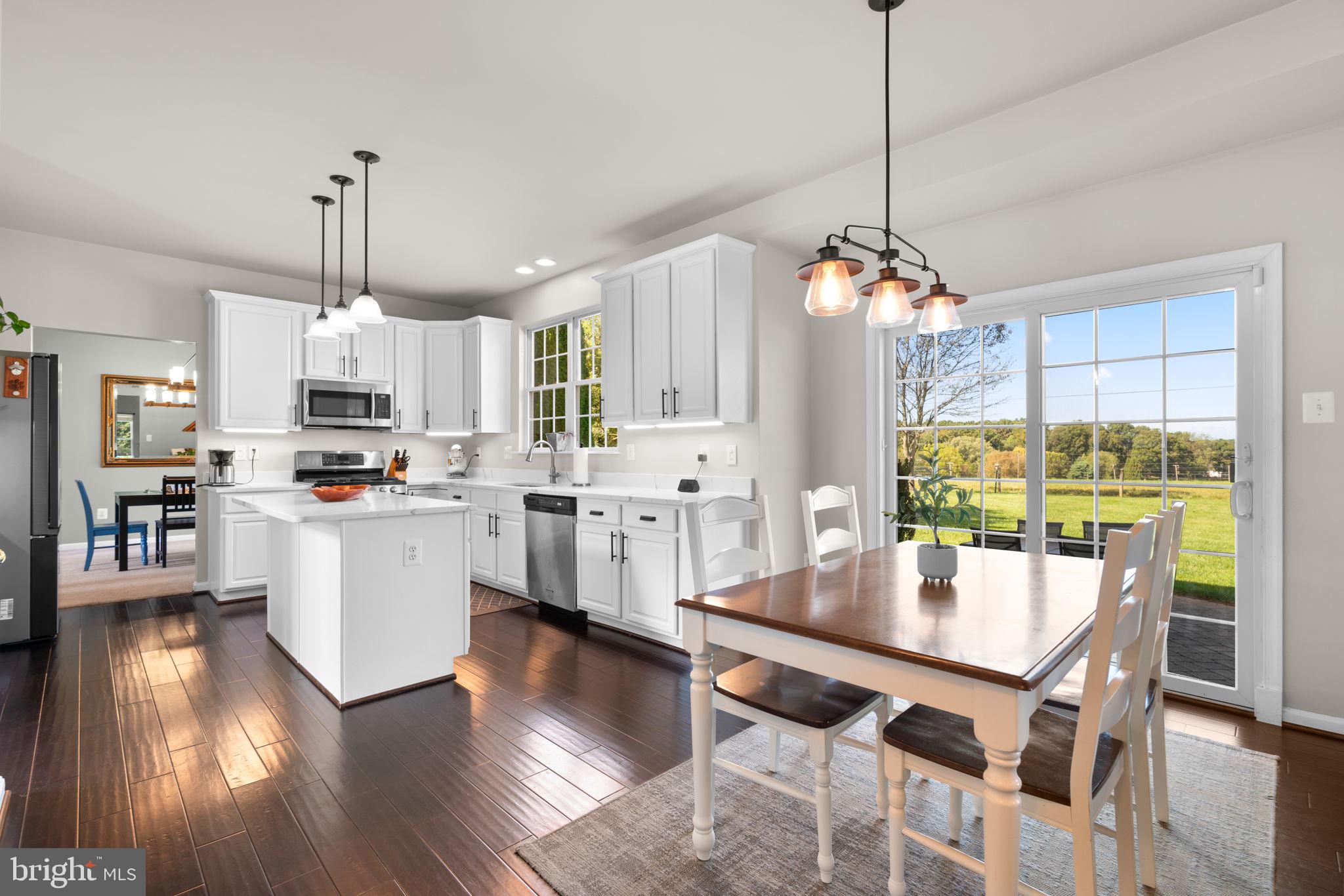 THE ESTATES AT SAND HILL - Residential