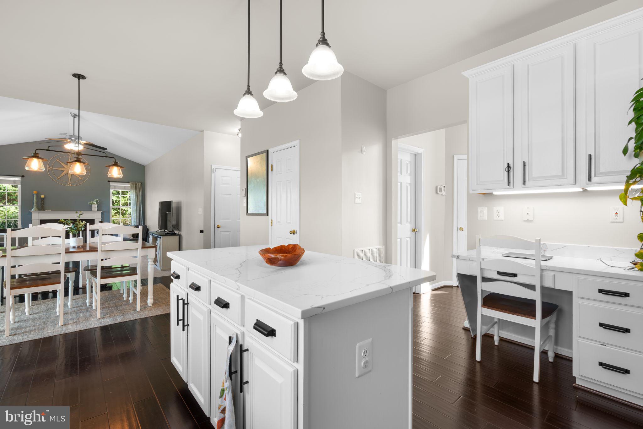 THE ESTATES AT SAND HILL - Residential