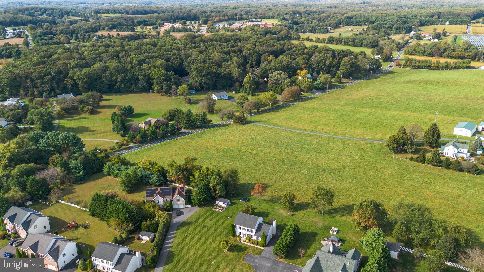 THE ESTATES AT SAND HILL - Residential