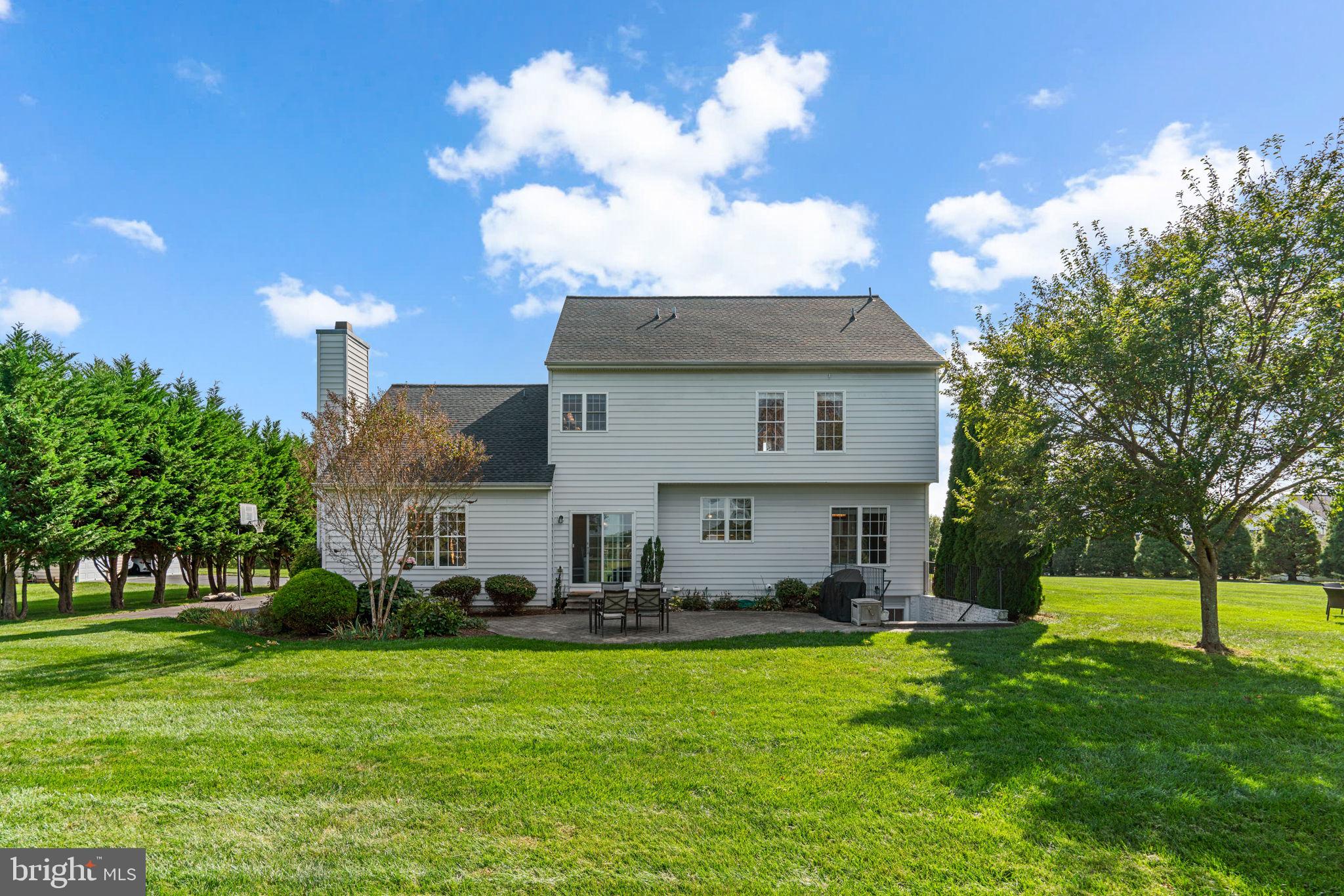 THE ESTATES AT SAND HILL - Residential