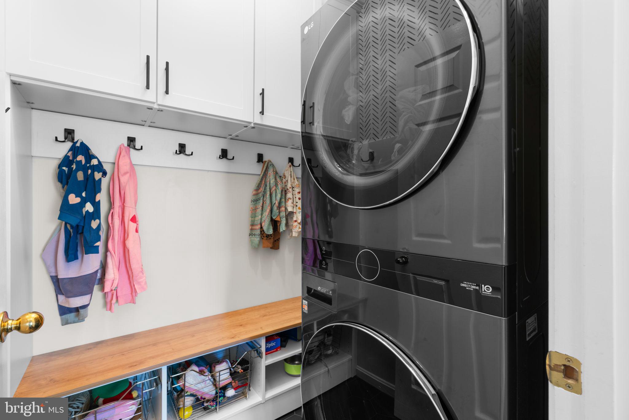 THE ESTATES AT SAND HILL - Residential