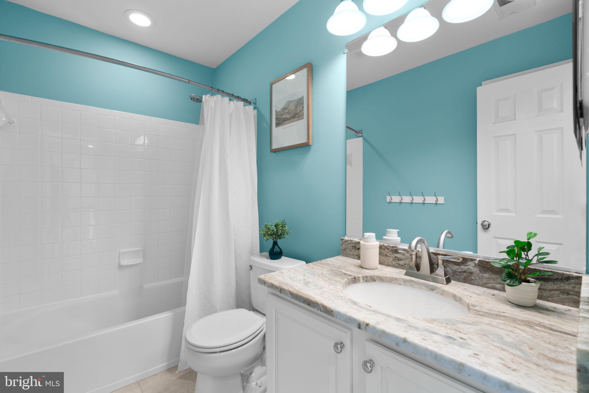 THE ESTATES AT SAND HILL - Residential