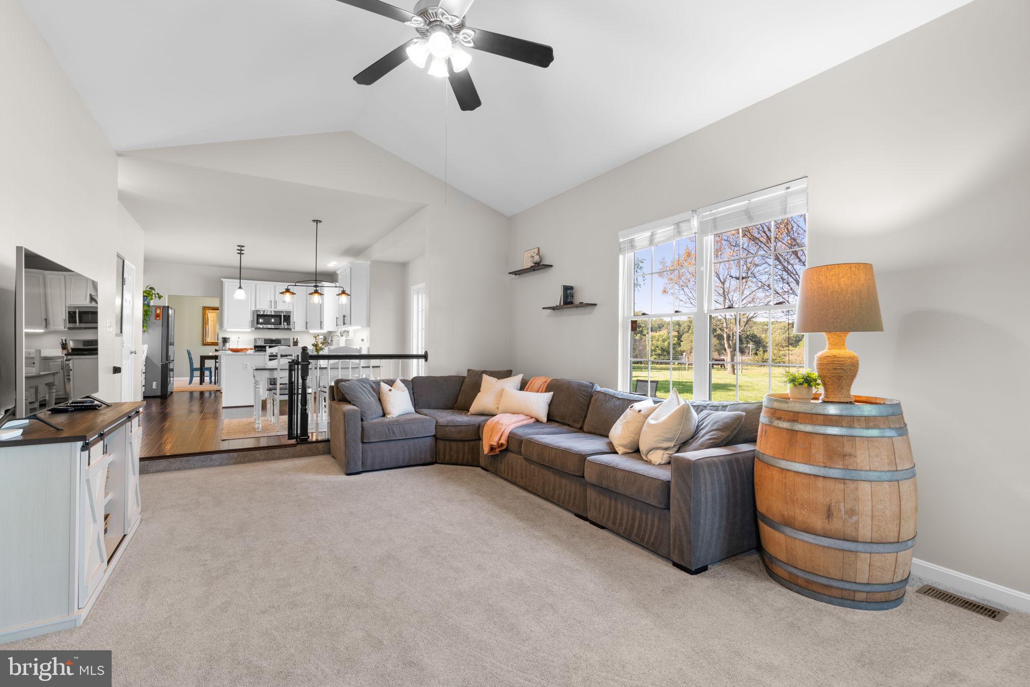 THE ESTATES AT SAND HILL - Residential