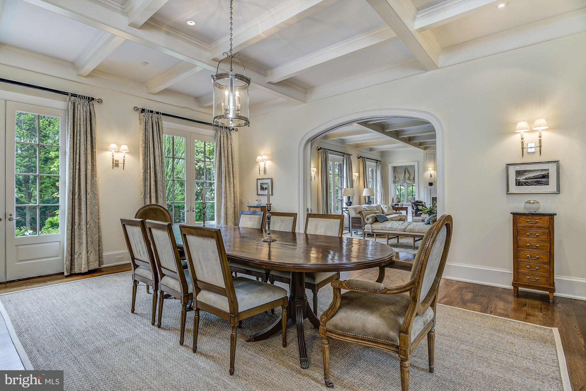 KENWOOD - Residential