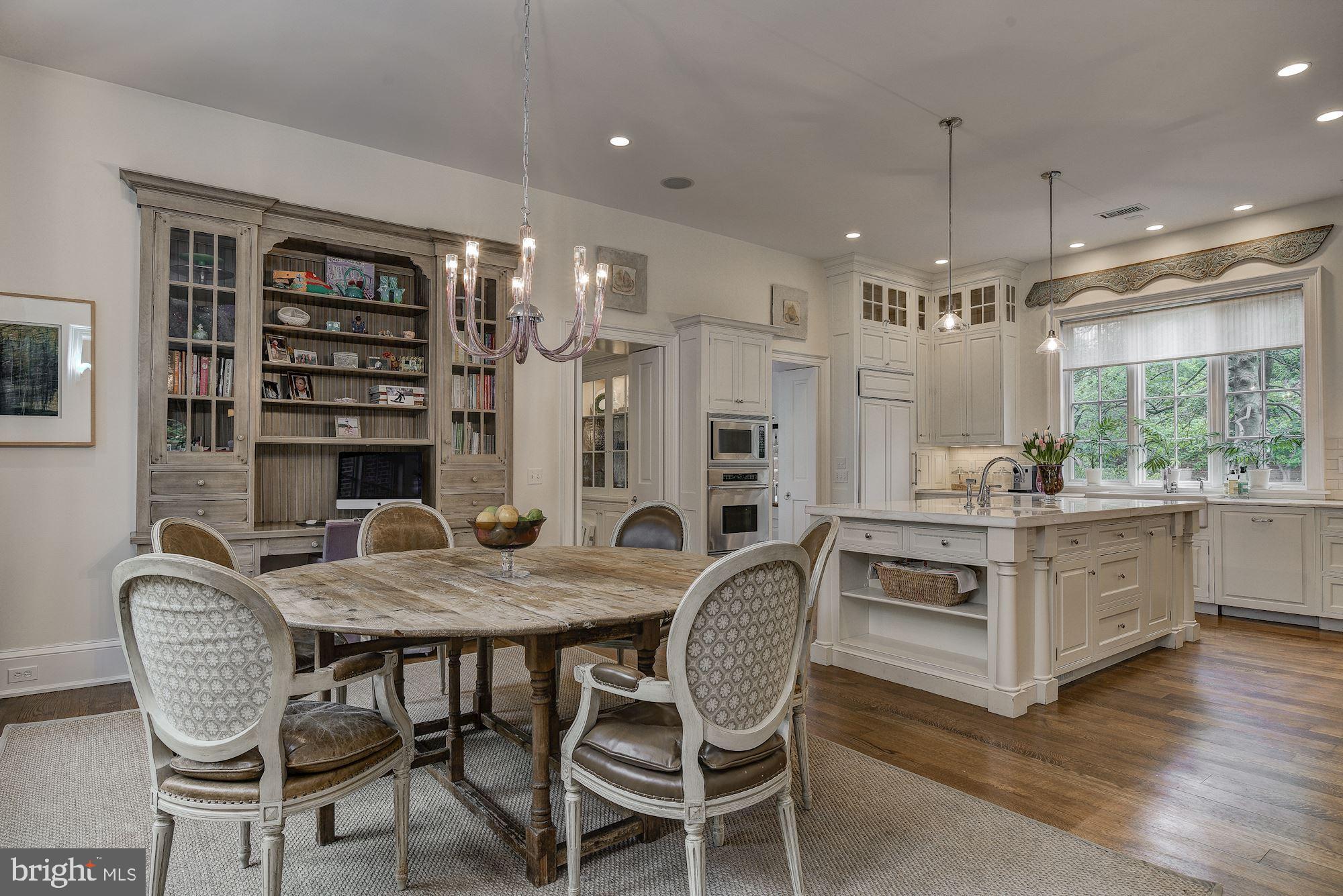 KENWOOD - Residential