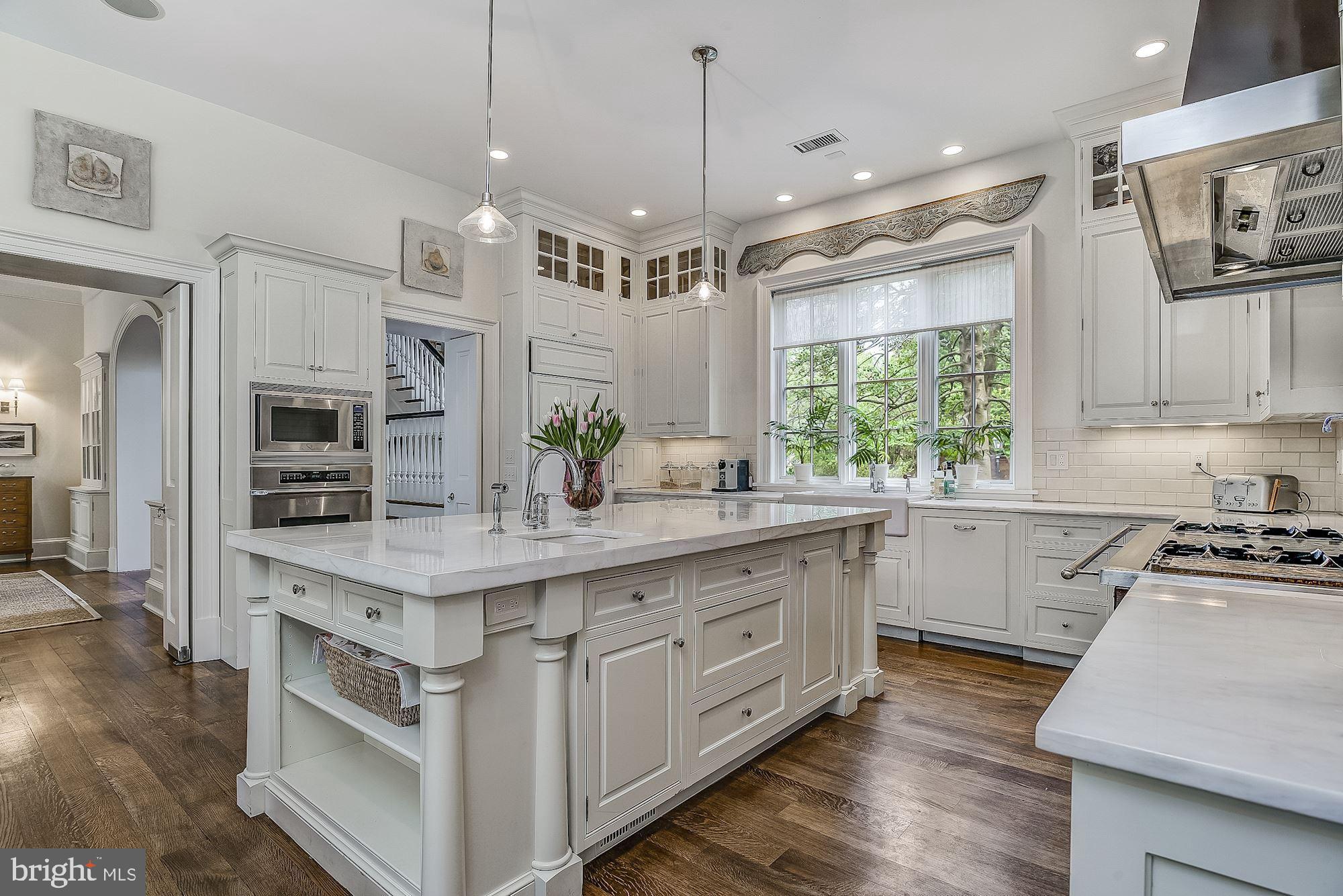 KENWOOD - Residential