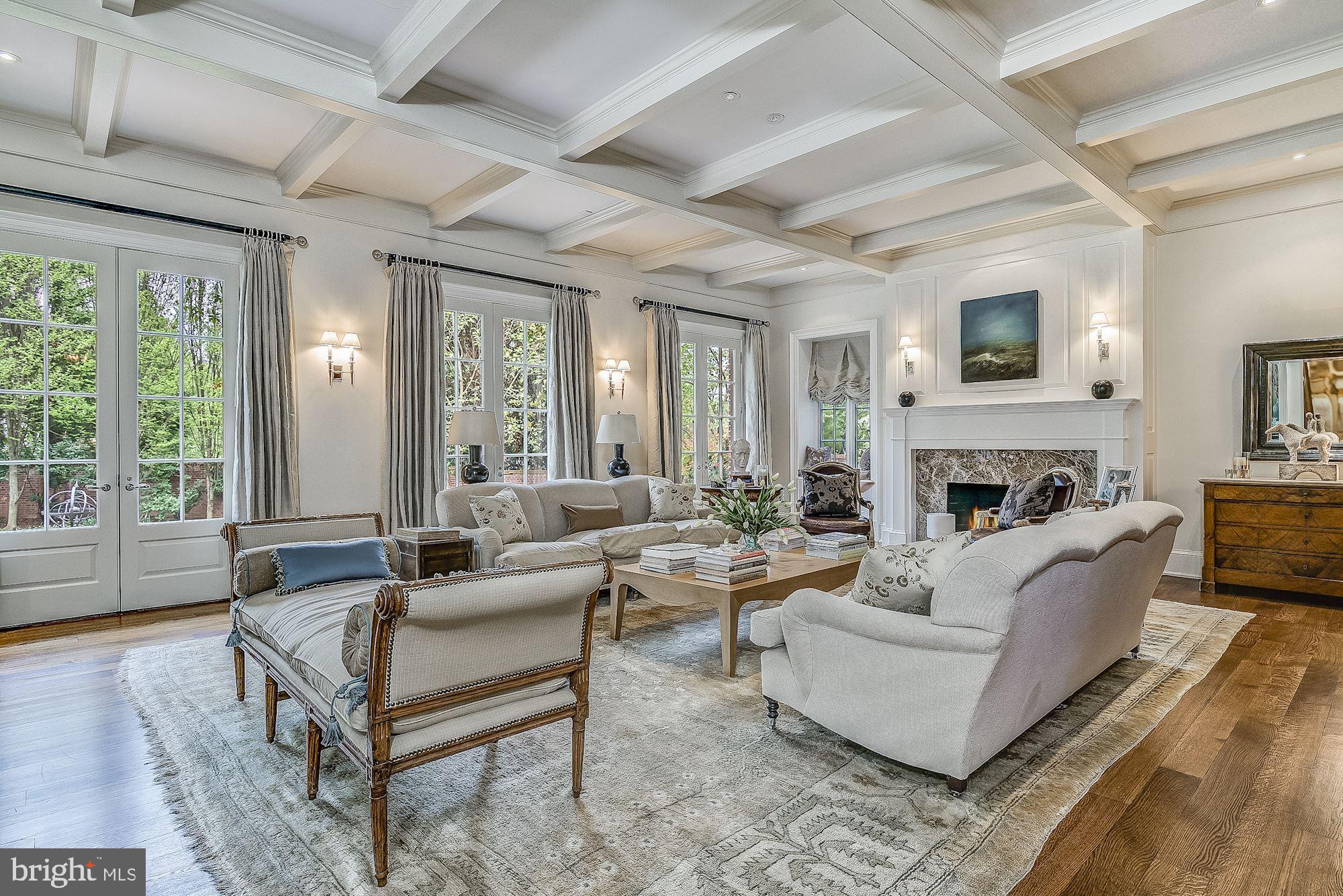 KENWOOD - Residential