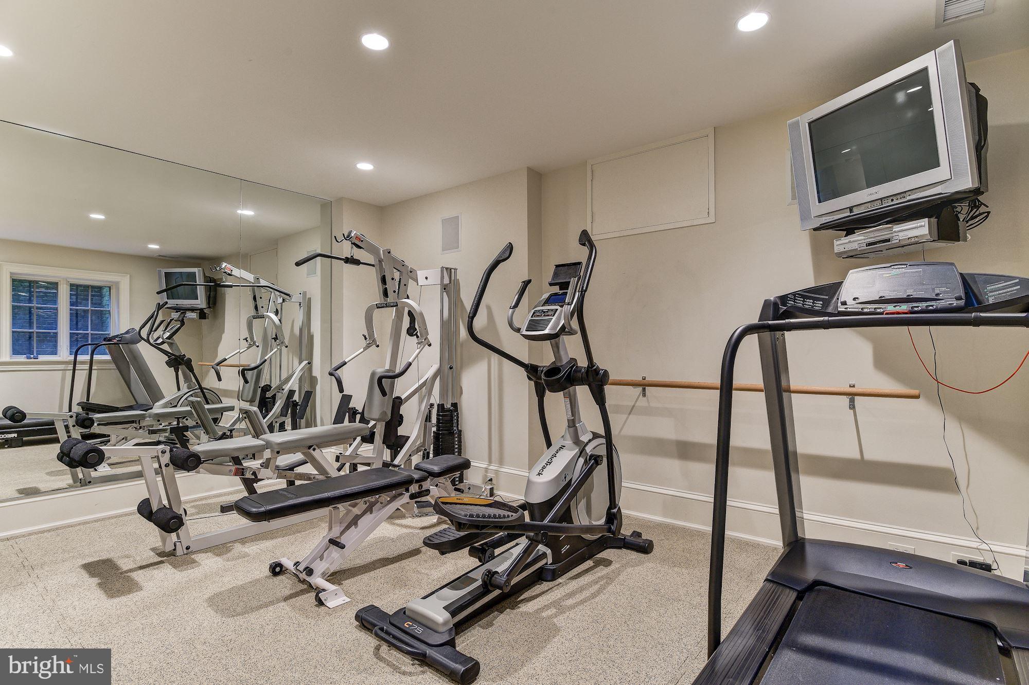 KENWOOD - Residential