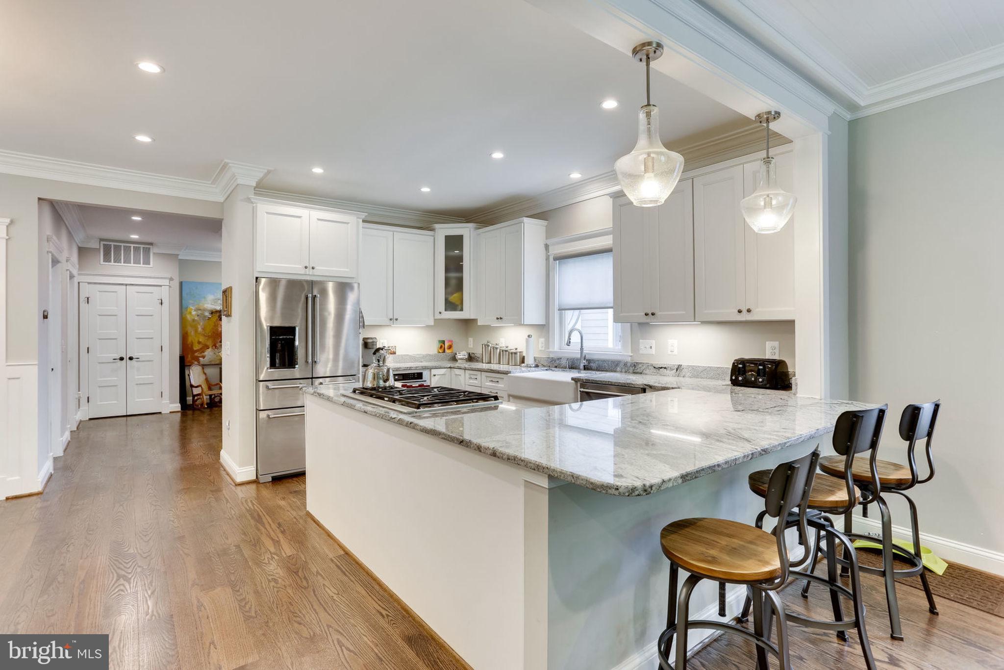 ELLISON HEIGHTS - Residential Lease