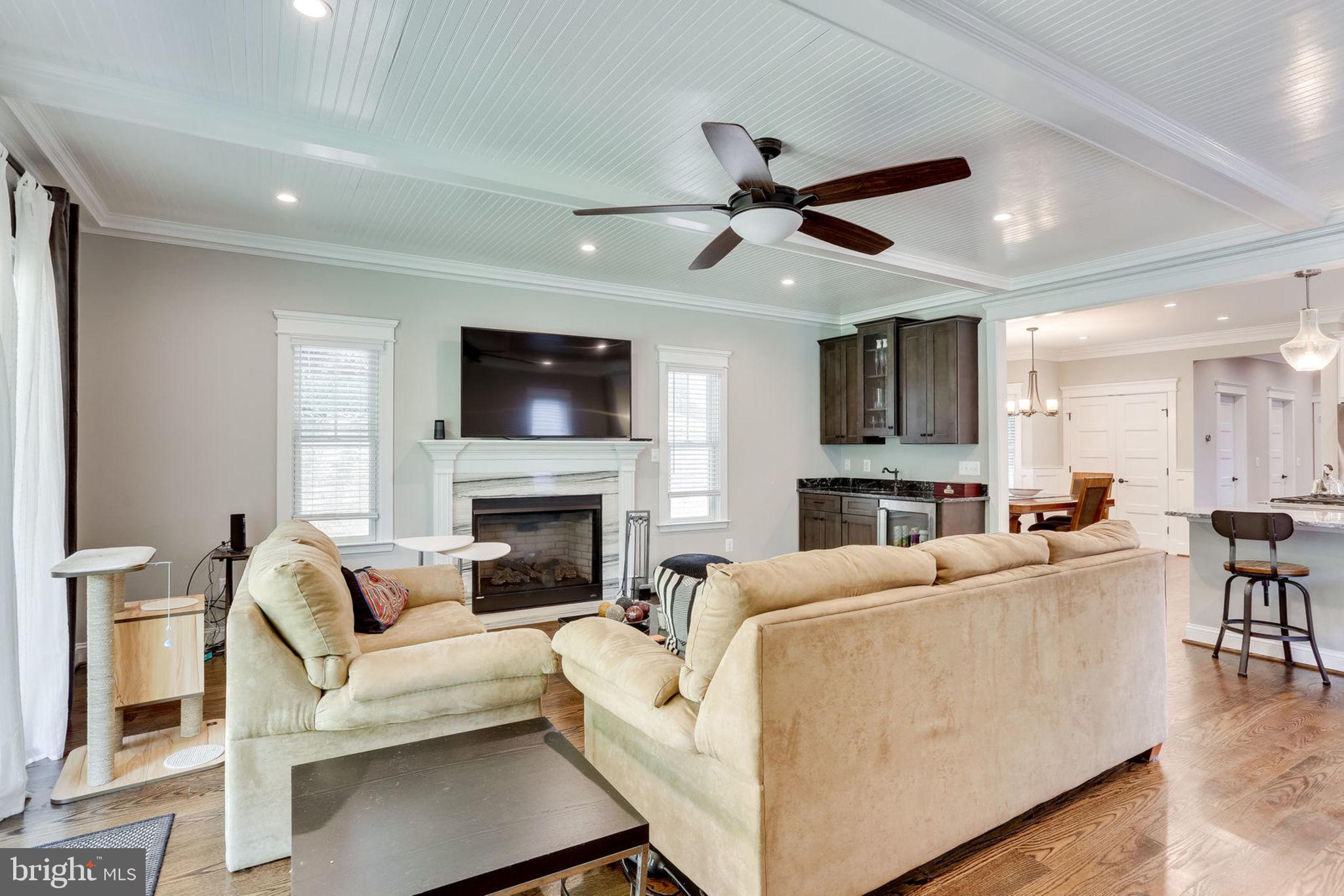 ELLISON HEIGHTS - Residential Lease