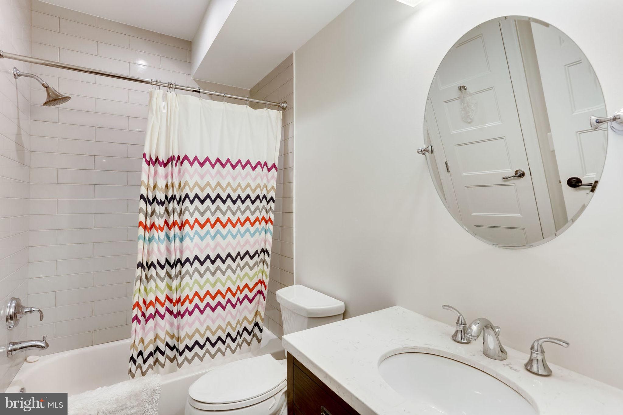 ELLISON HEIGHTS - Residential Lease