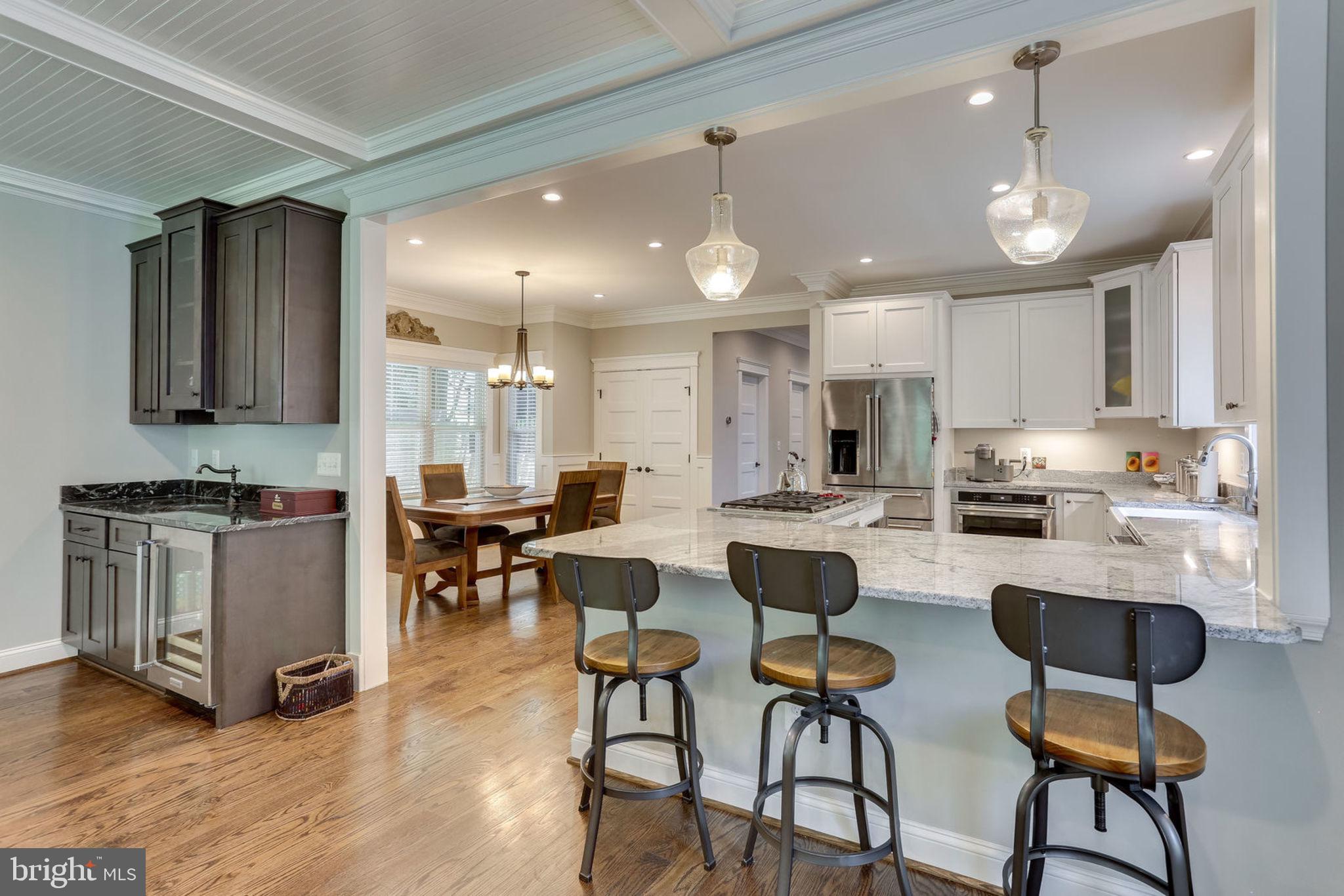 ELLISON HEIGHTS - Residential Lease