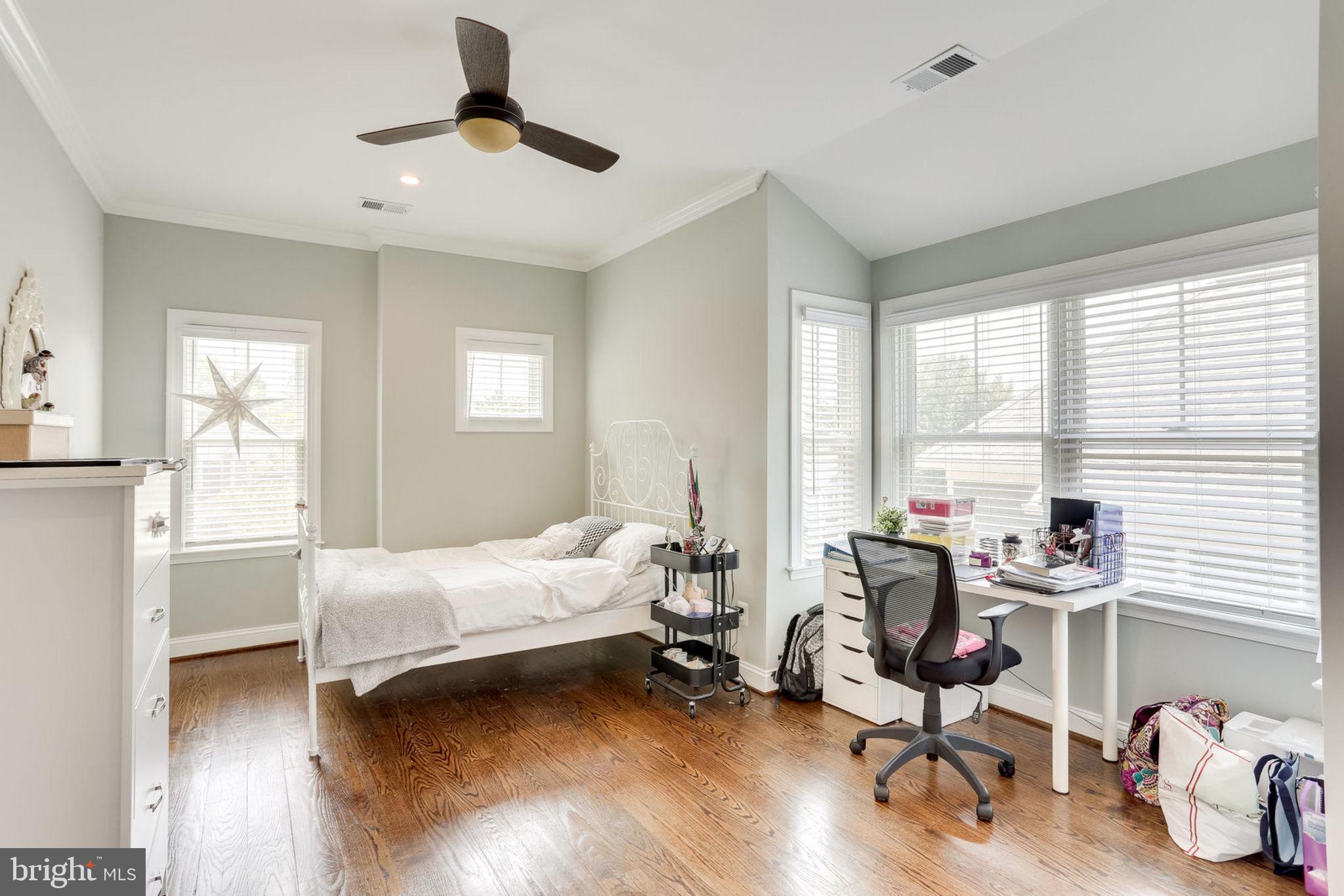 ELLISON HEIGHTS - Residential Lease