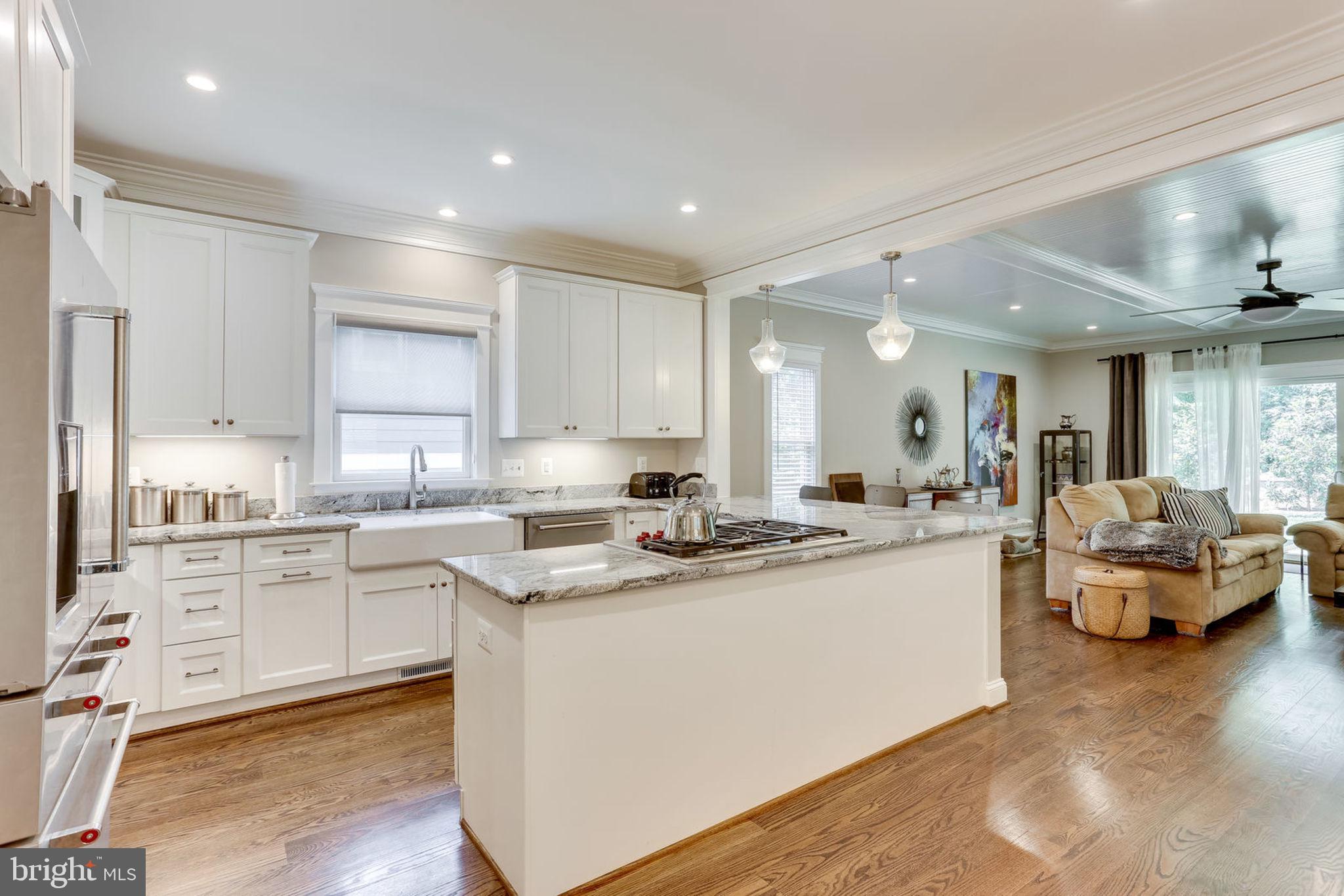 ELLISON HEIGHTS - Residential Lease