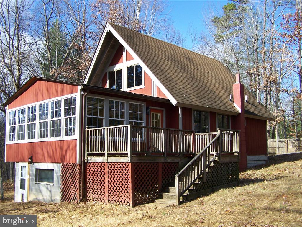 2376 MIDDLE RIVER ROAD