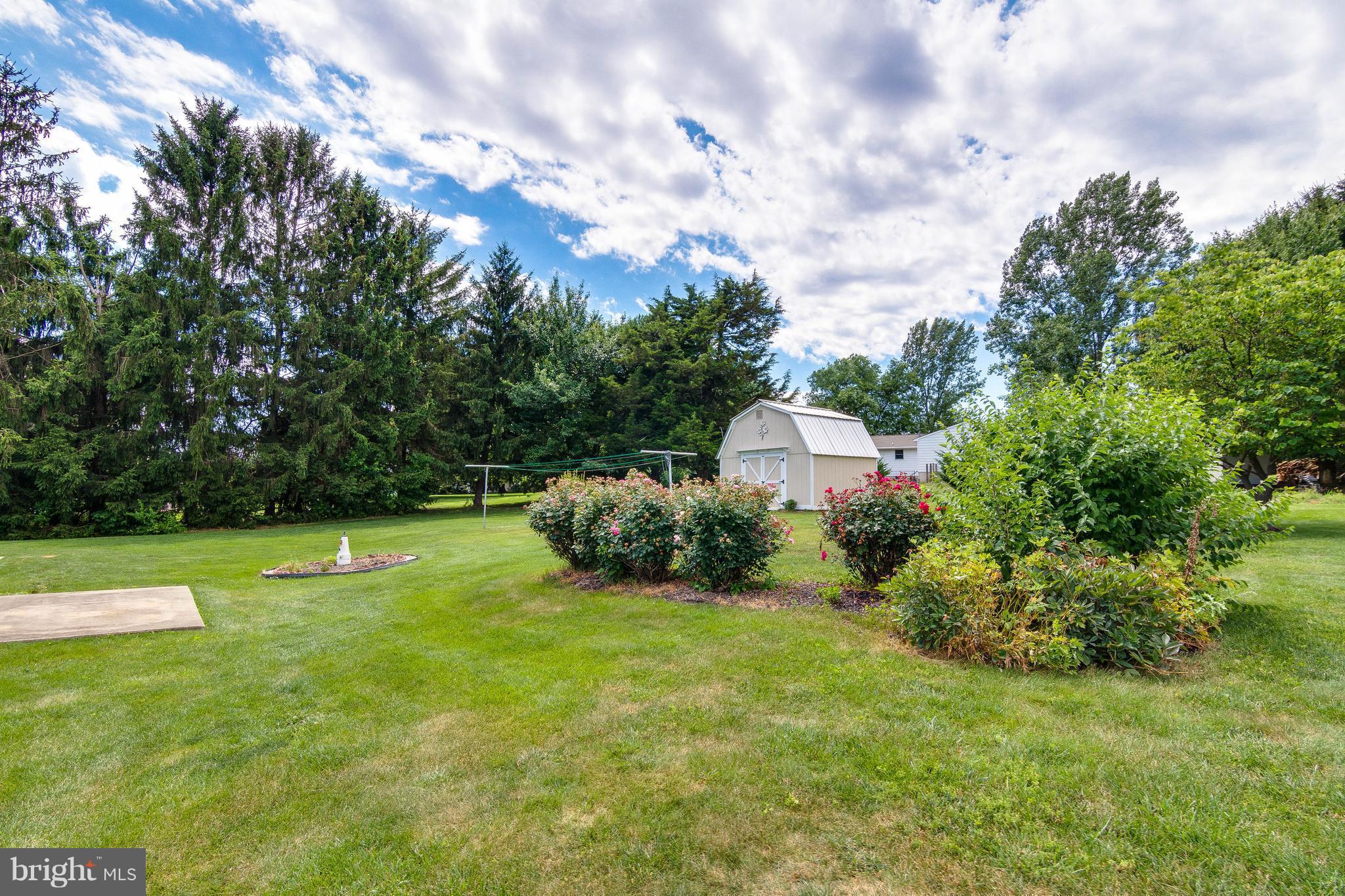 ROLLING RIDGE - Residential