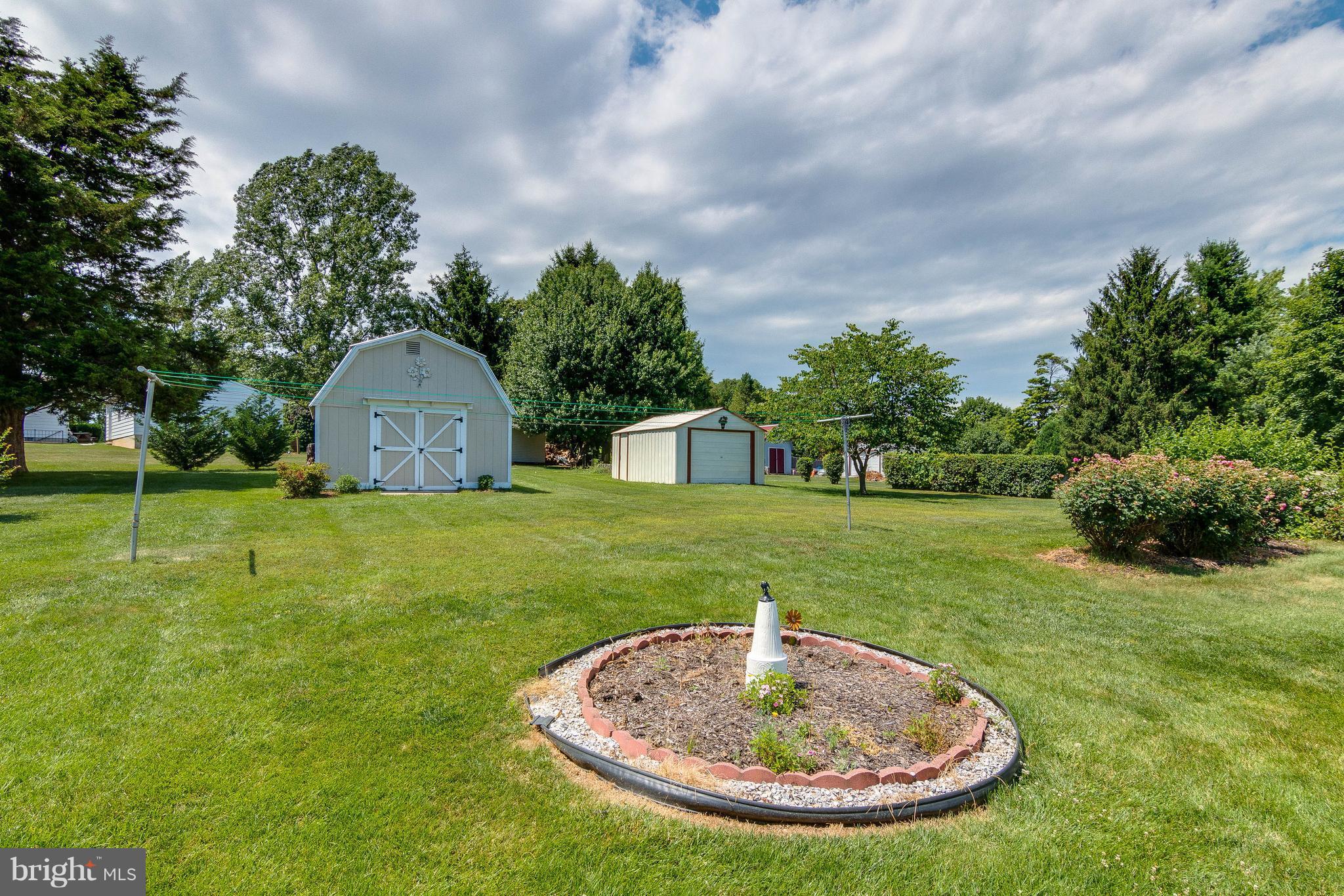 ROLLING RIDGE - Residential