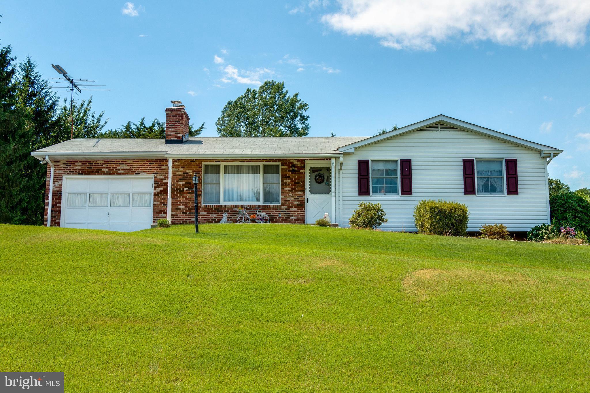 ROLLING RIDGE - Residential