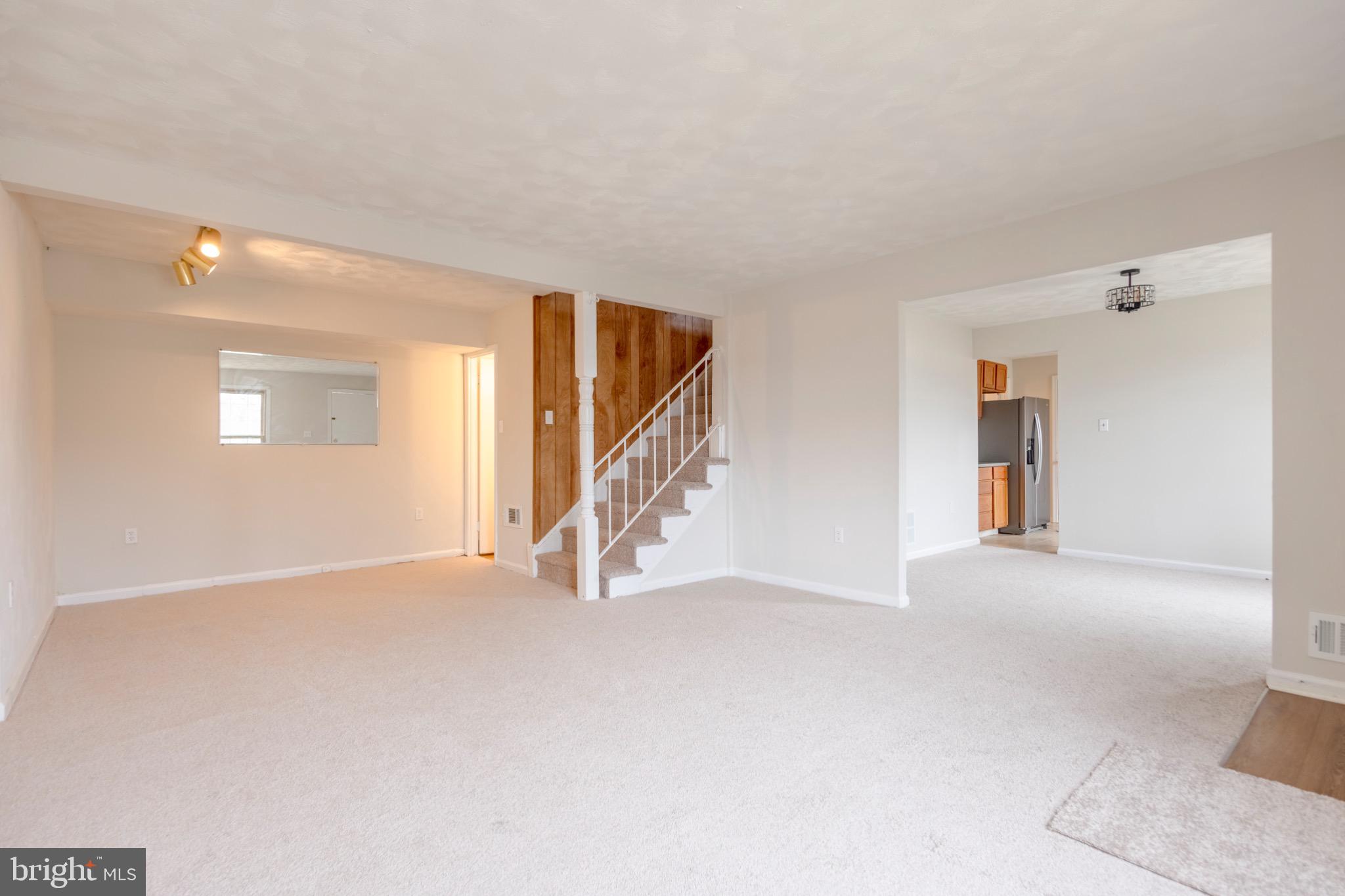 WOODS - Residential Lease