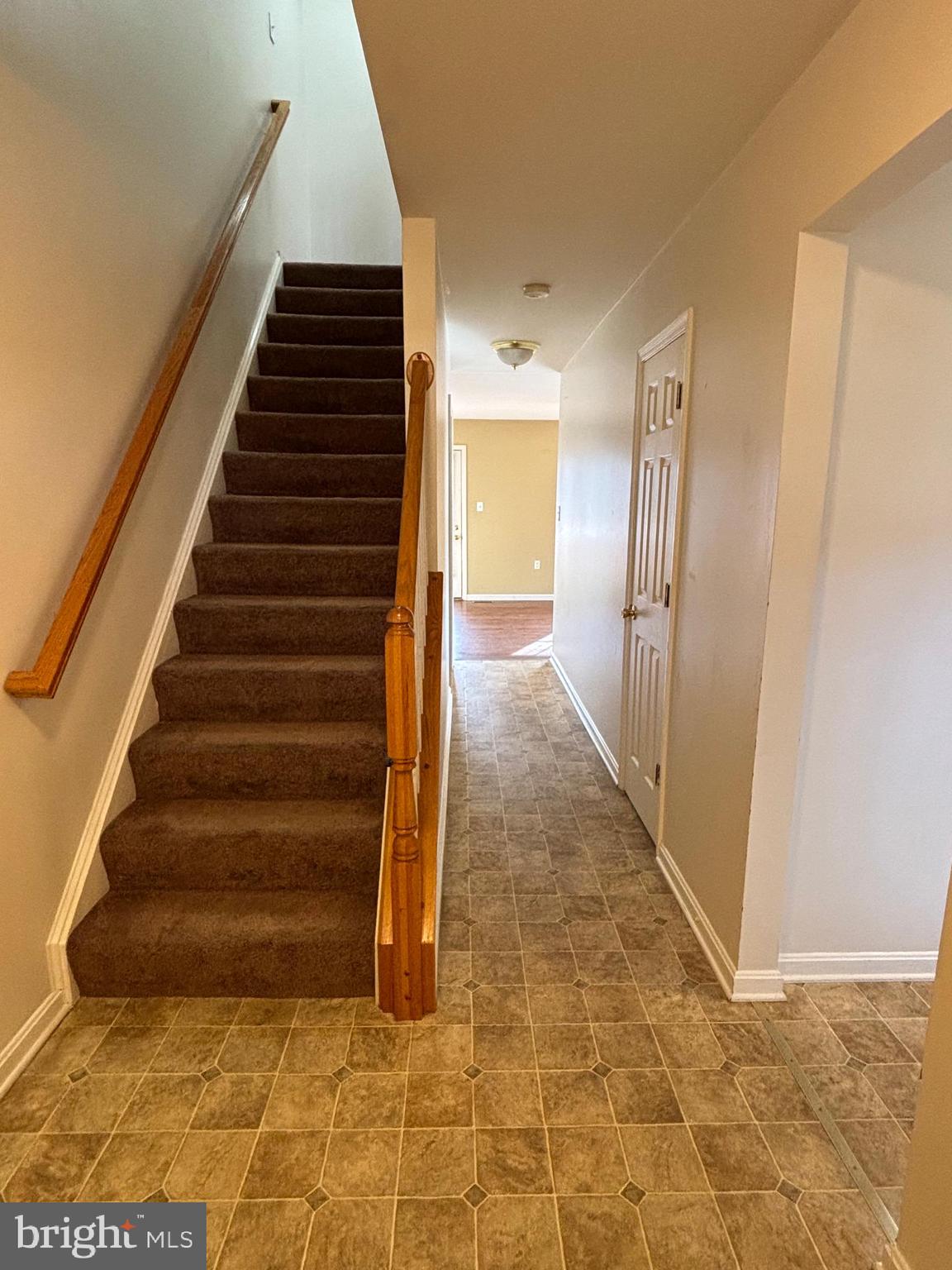 HAMMONDS MILL - Residential Lease