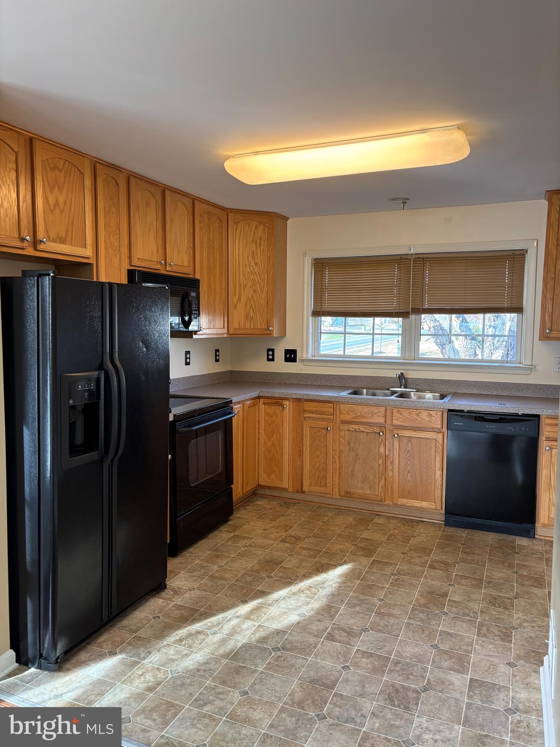 HAMMONDS MILL - Residential Lease