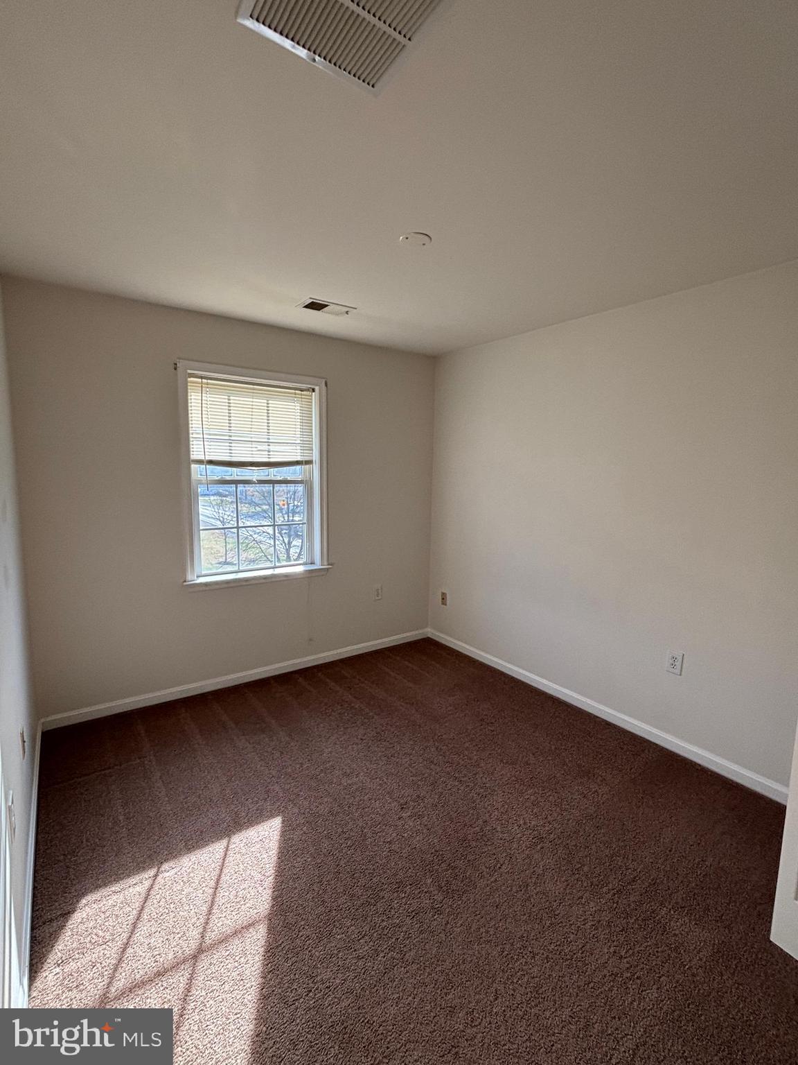 HAMMONDS MILL - Residential Lease