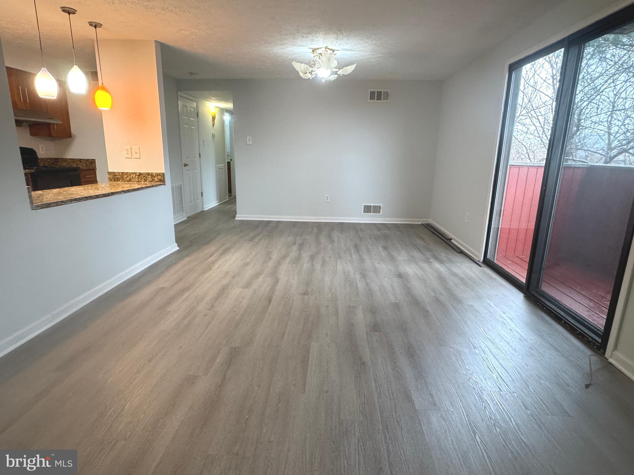 GREENFIELD COMMONS - Residential