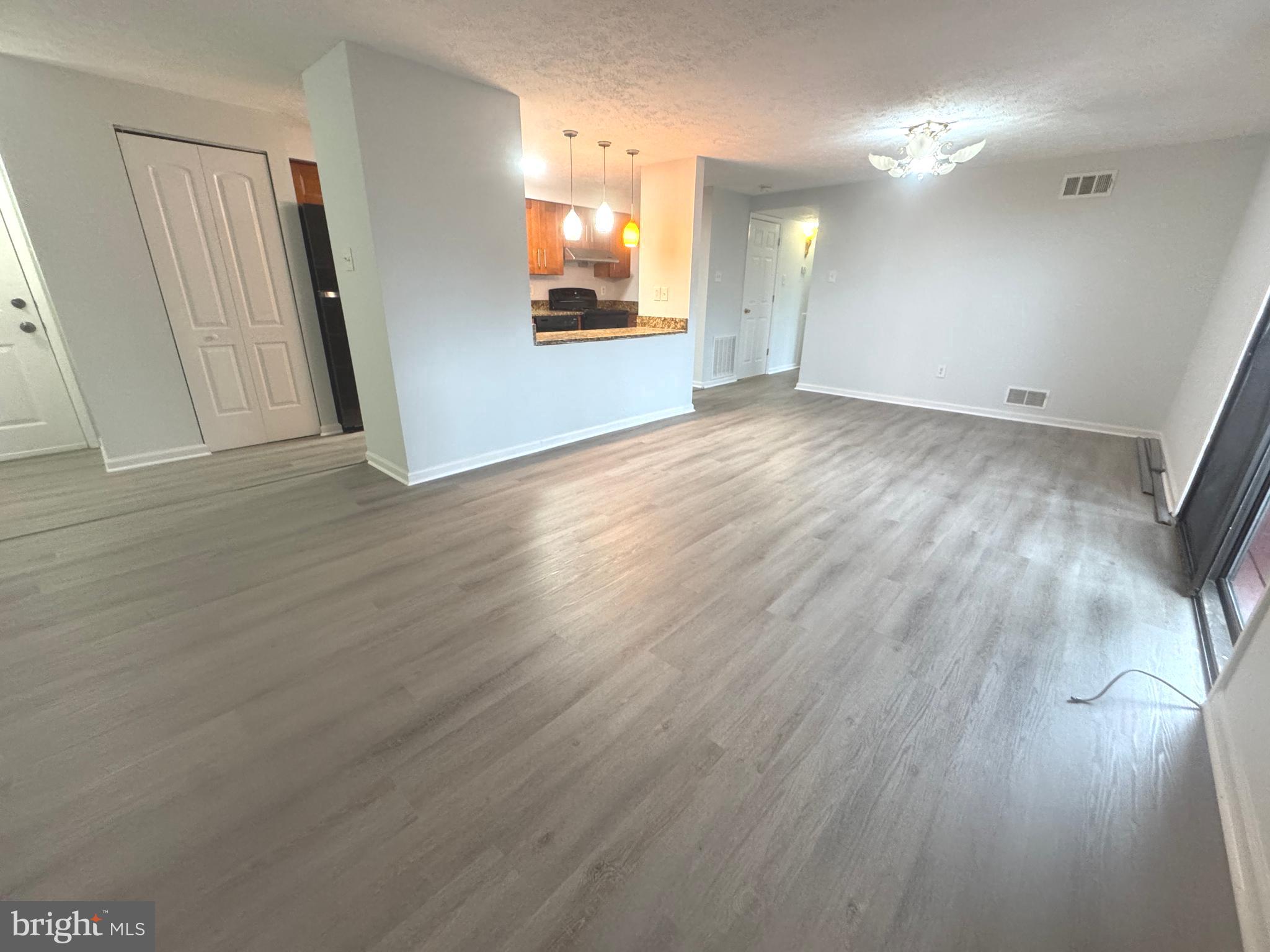 GREENFIELD COMMONS - Residential