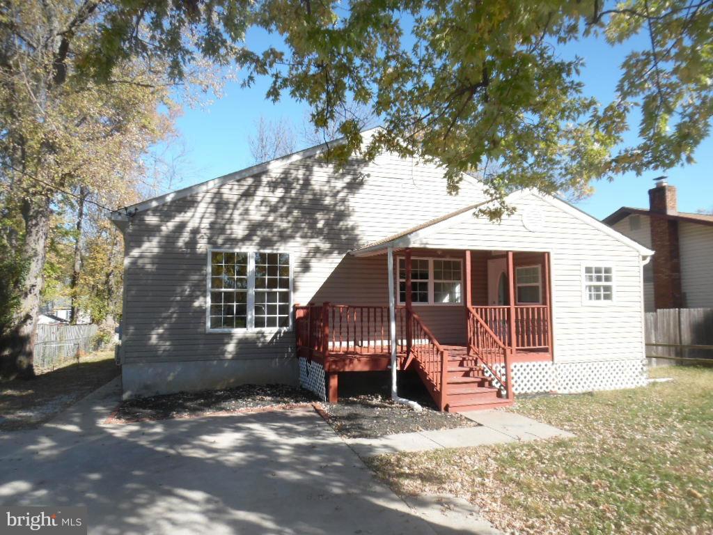 CATONSVILLE MANOR - Residential