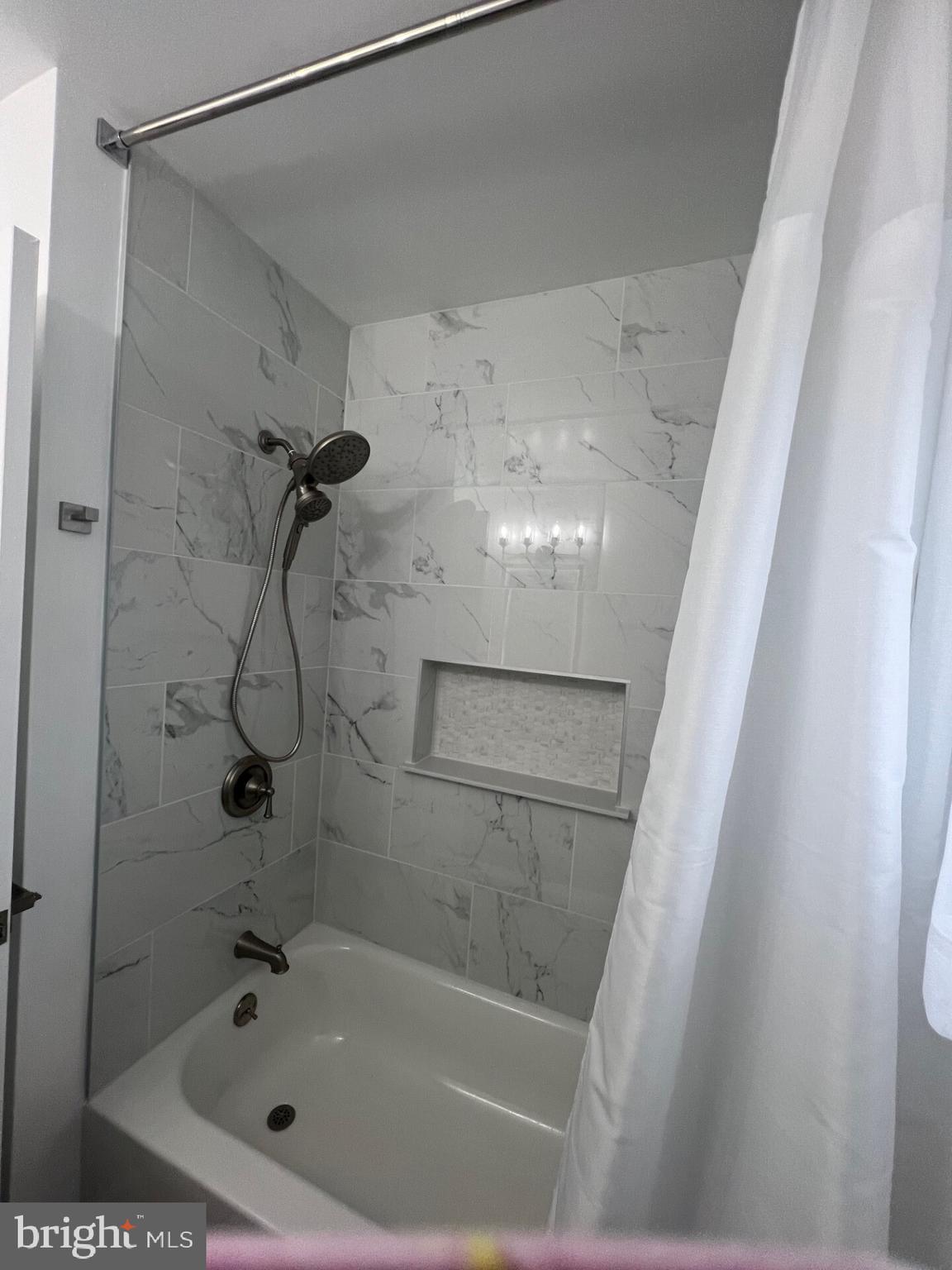 BROOKSIDE PARK - Residential