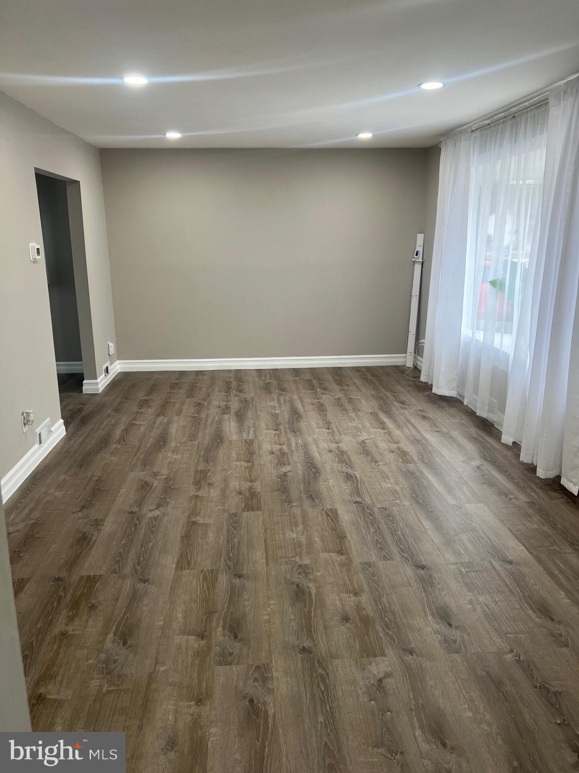 BROOKSIDE PARK - Residential