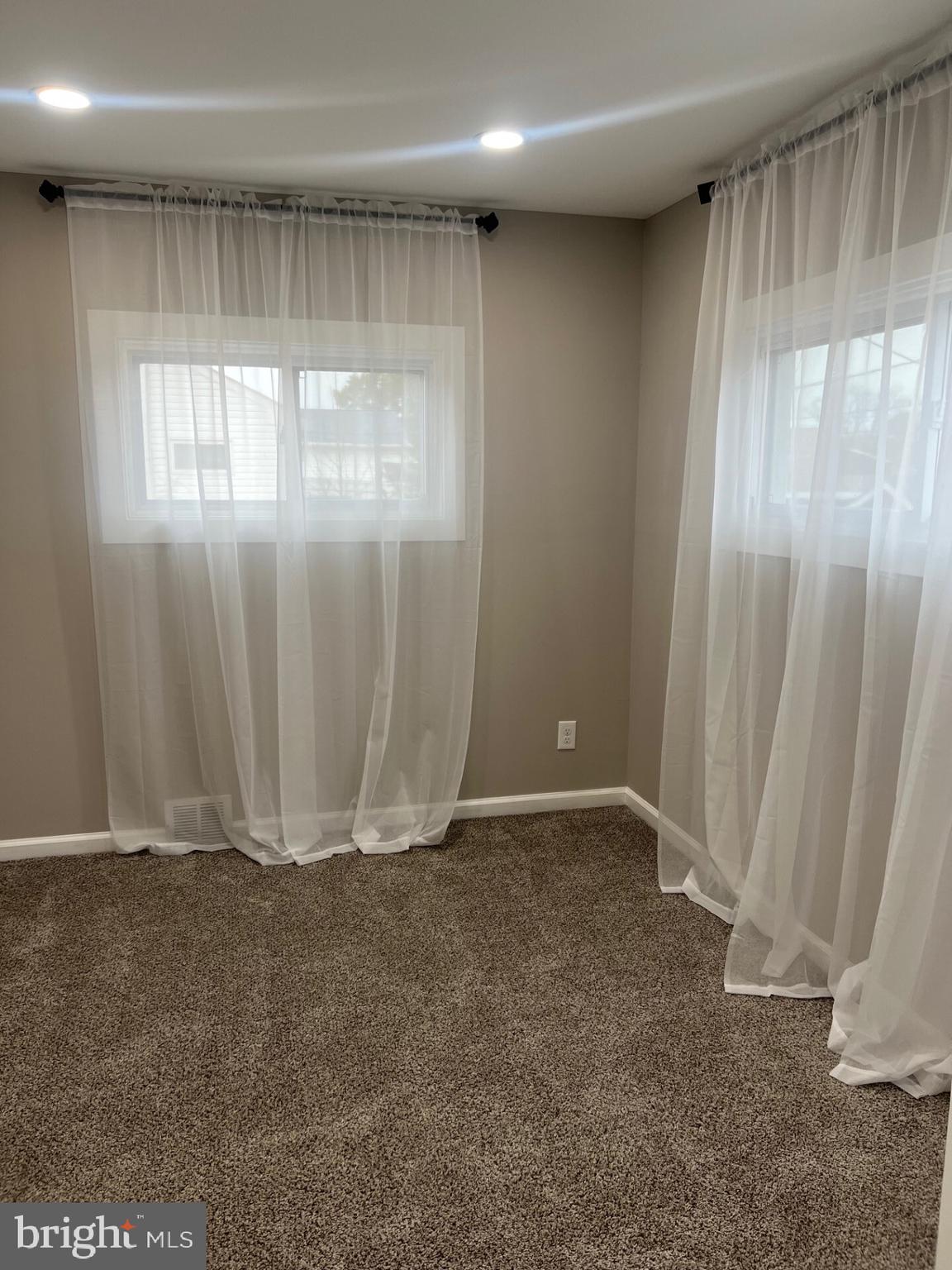 BROOKSIDE PARK - Residential