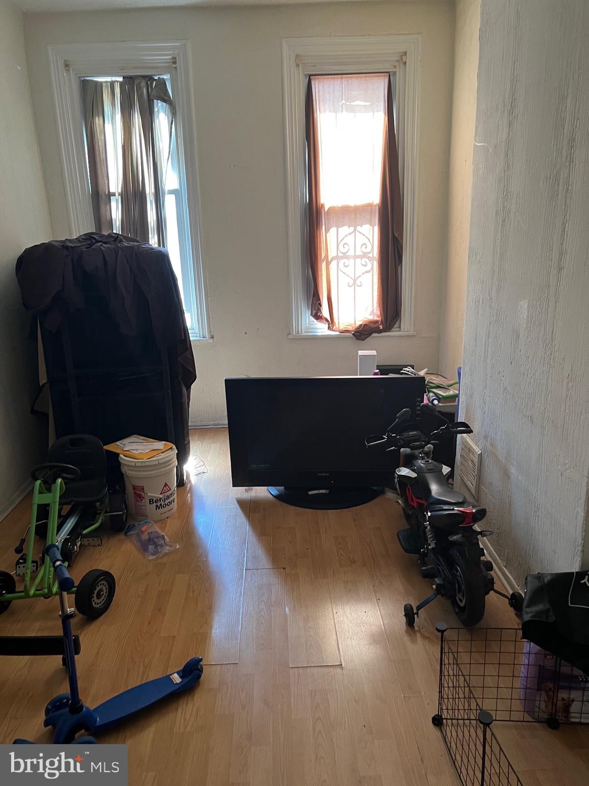 HARROWGATE - Residential