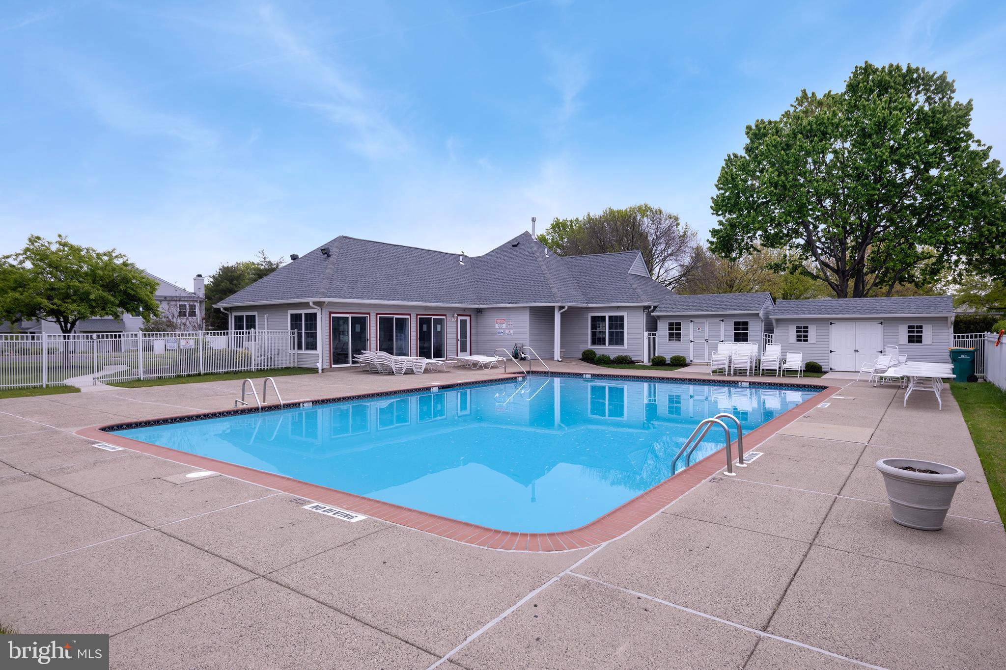 BROOKSTONE - Residential