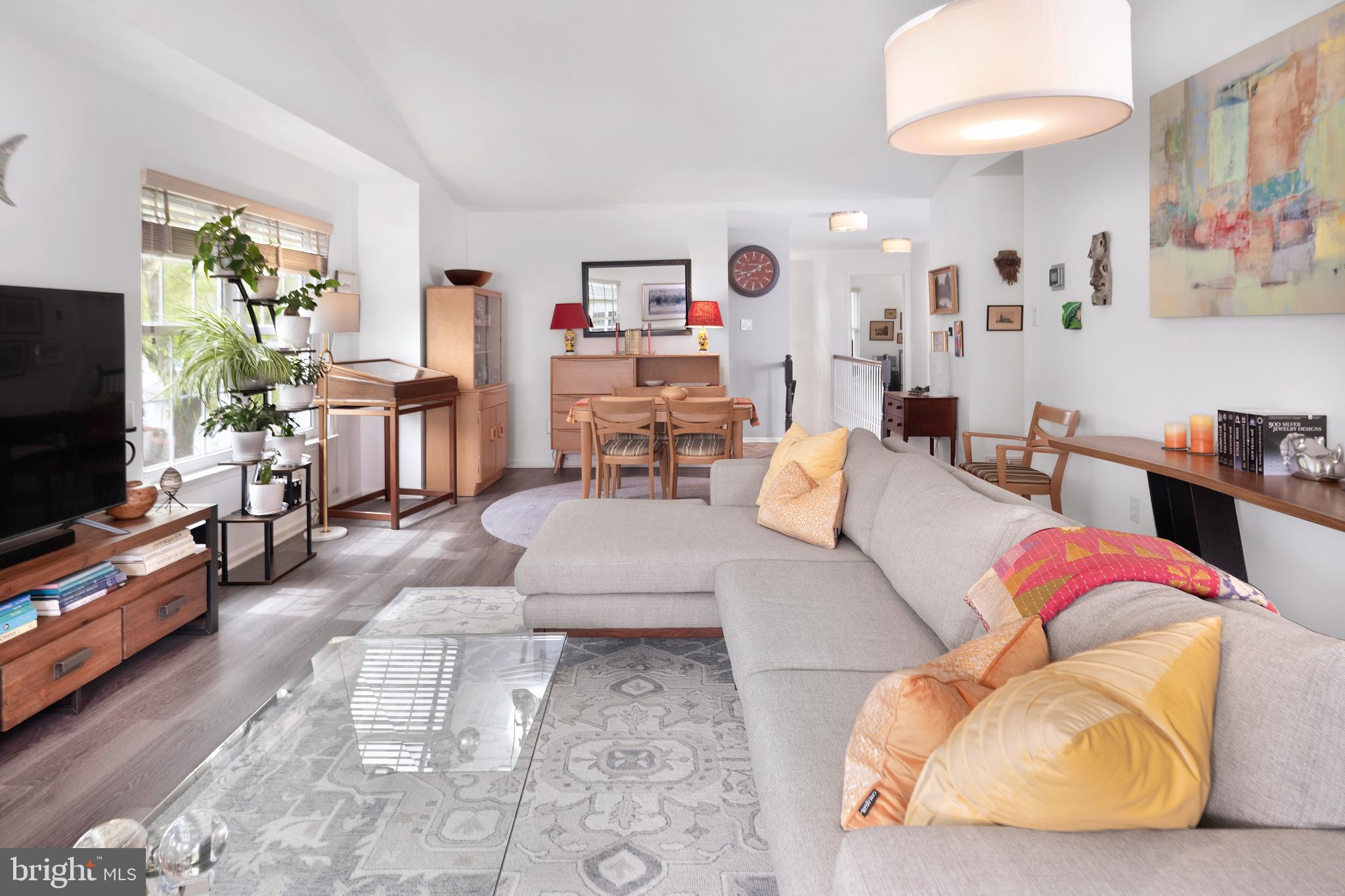 BROOKSTONE - Residential