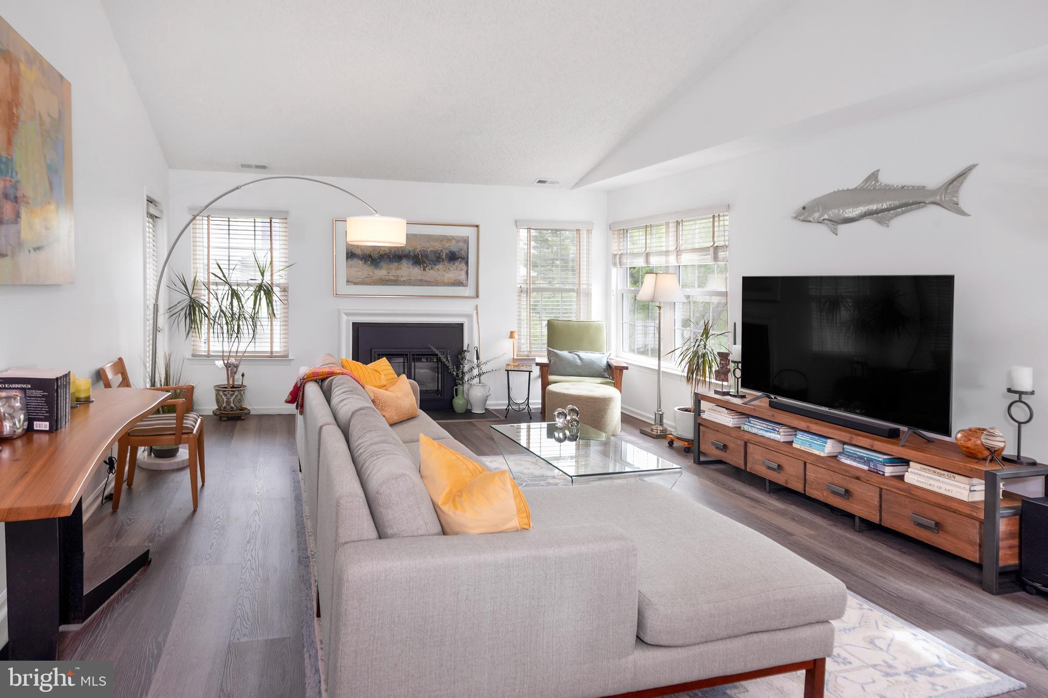 BROOKSTONE - Residential
