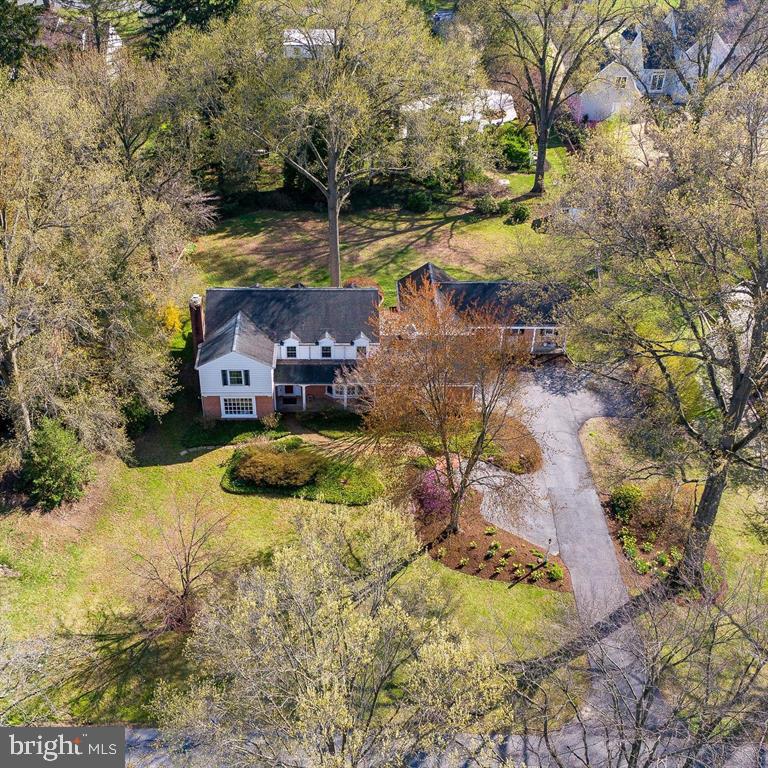 SCHOOL LANE HILLS - Residential