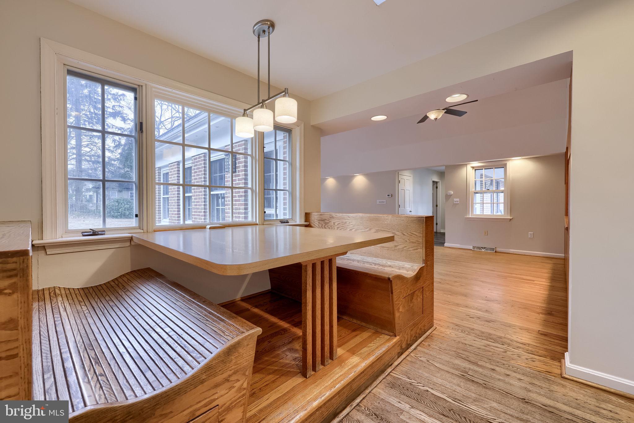 SCHOOL LANE HILLS - Residential