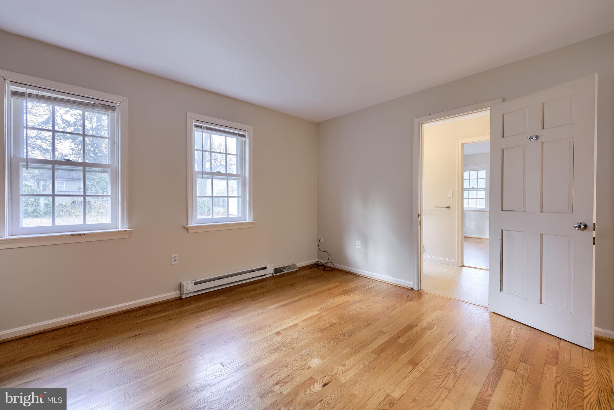 SCHOOL LANE HILLS - Residential