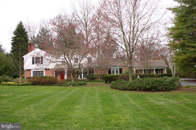 SCHOOL LANE HILLS - Residential