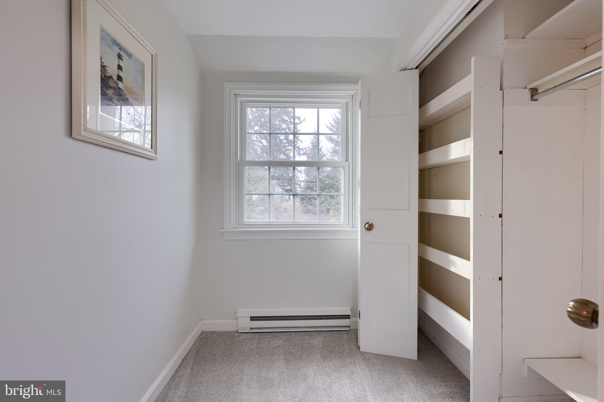 SCHOOL LANE HILLS - Residential