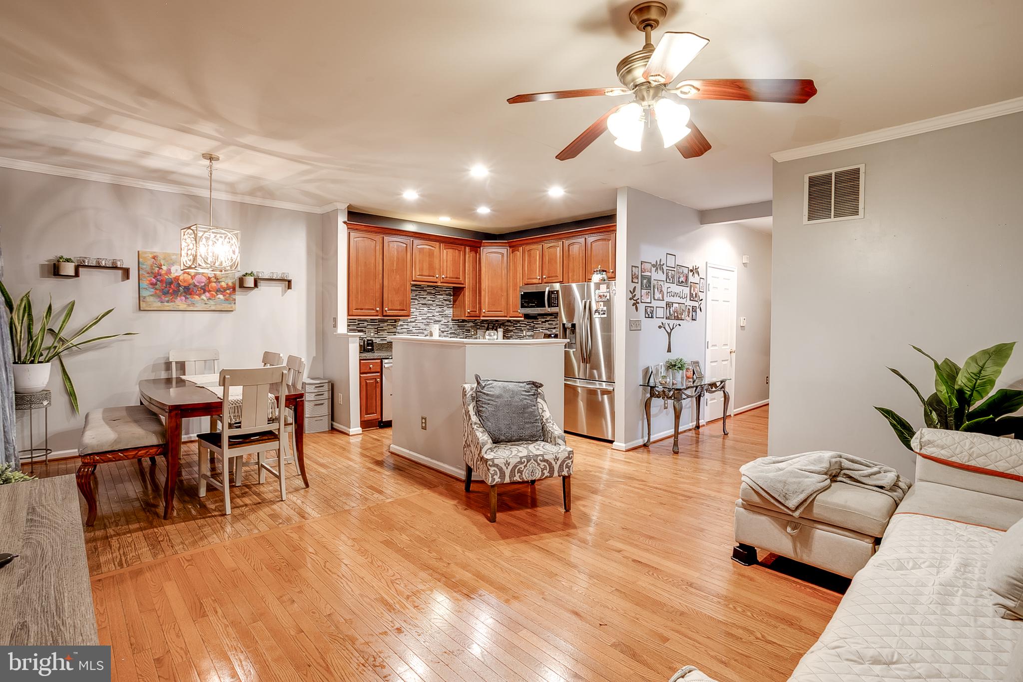 8 PEPPERMINT DRIVE