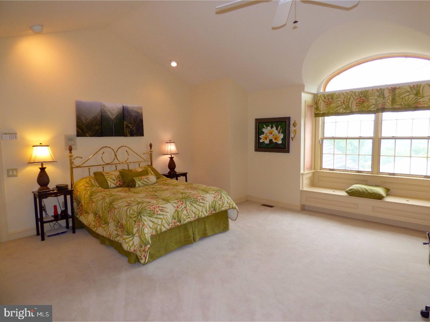 CHESTNUT HOLLOW - Residential