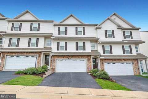 Townhouse For Sale - 2318 Bartlett Road<br/> Dauphin County, HARRISBURG, PA 17110