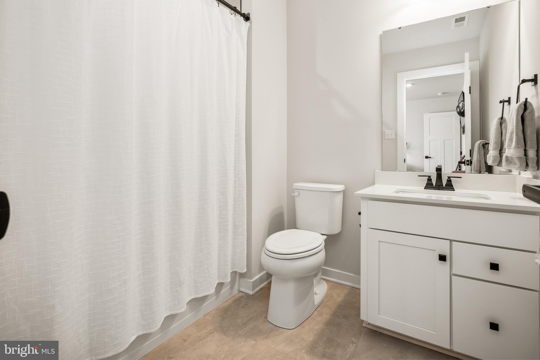 ESTATES AT SAUCON VALLEY - Residential