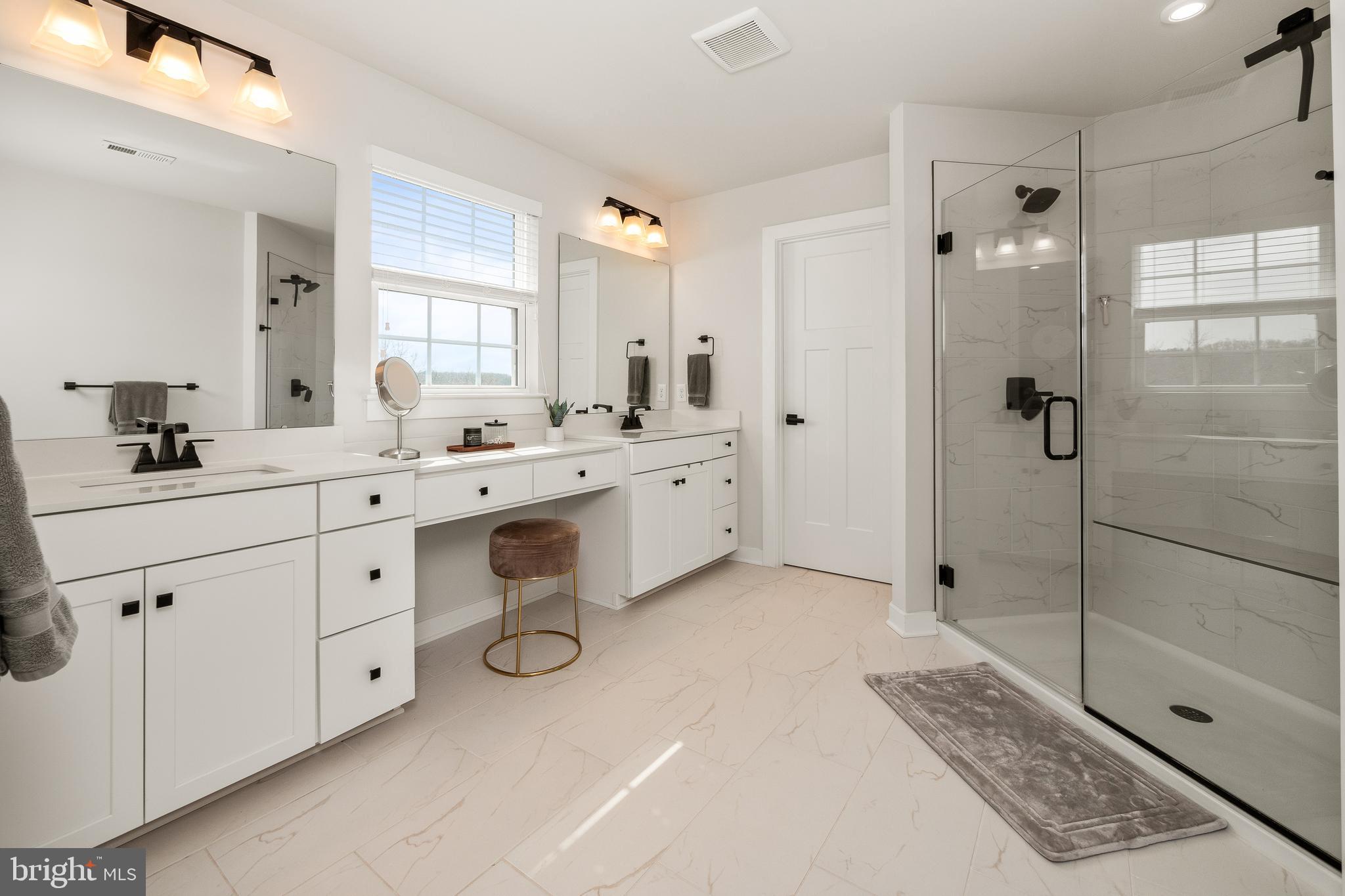 ESTATES AT SAUCON VALLEY - Residential