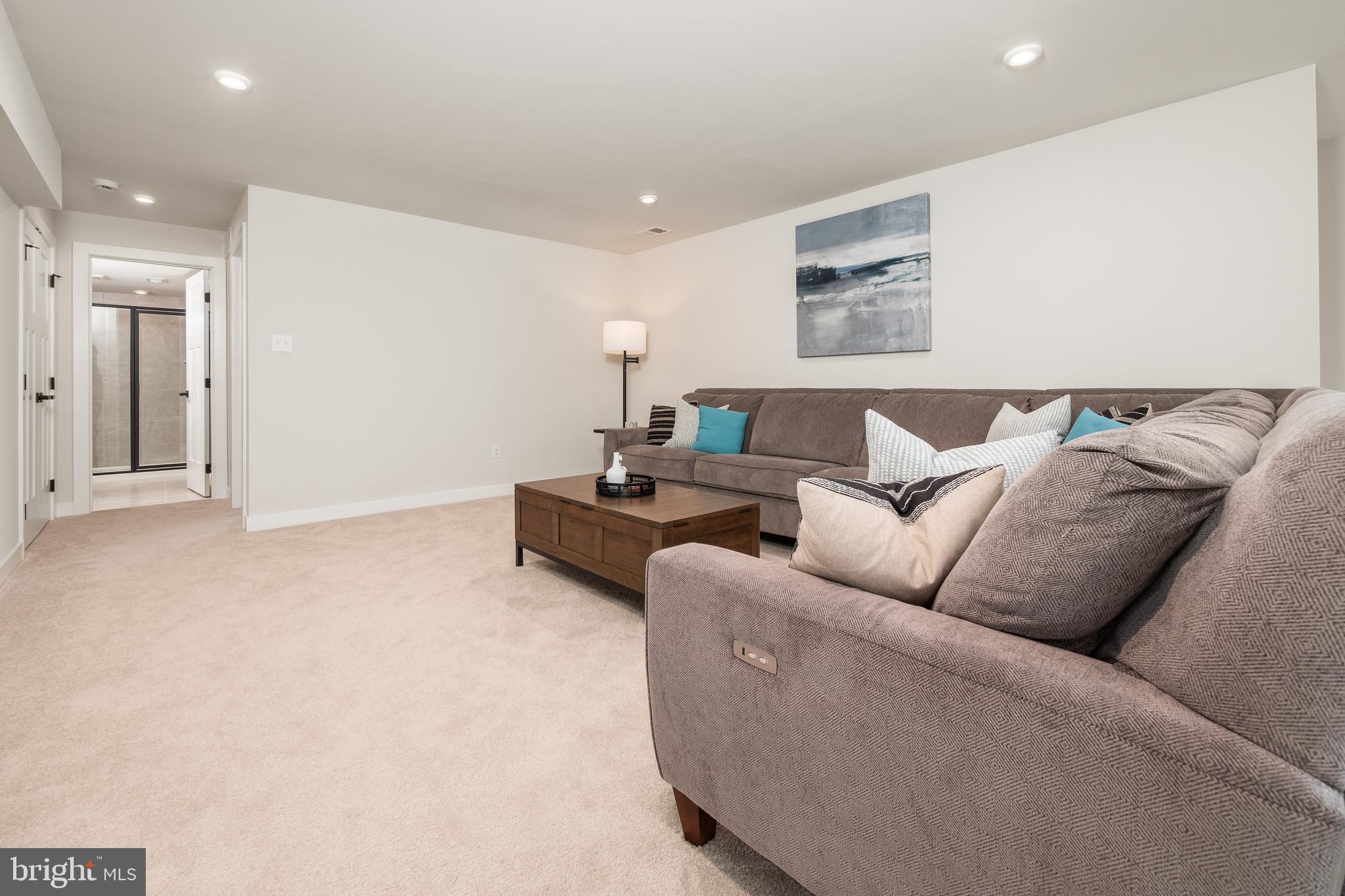 ESTATES AT SAUCON VALLEY - Residential